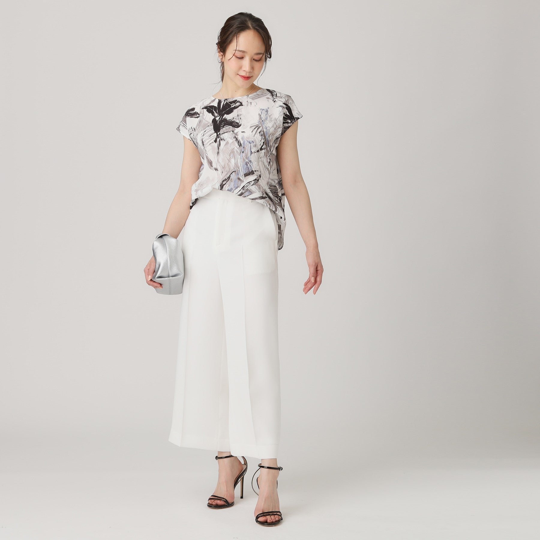 クードシャンス COUP DE CHANCE 【洗える/日本製/裏付き】センタープレス入ワイドパンツ (ブルー(091)) ブルー(091)