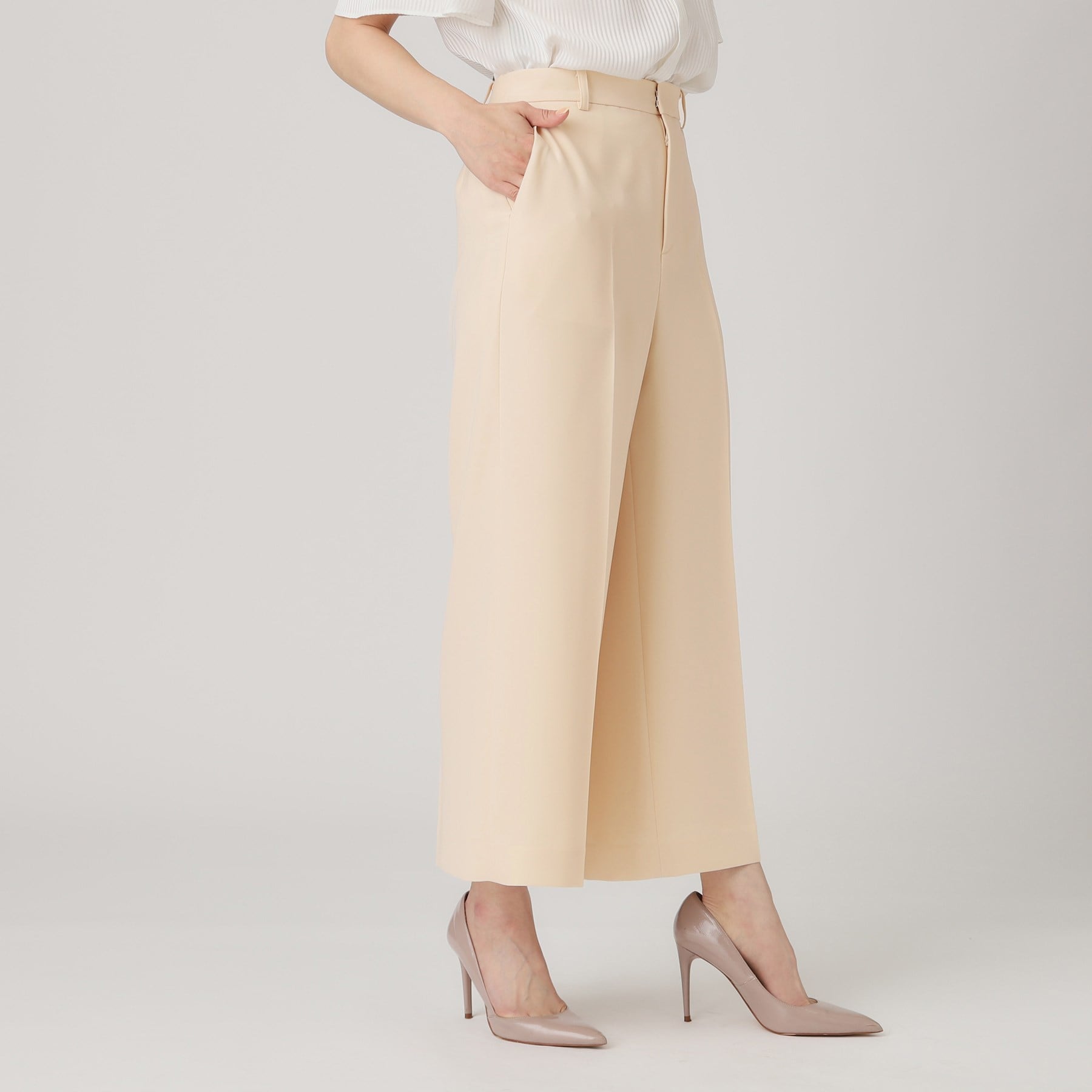 クードシャンス COUP DE CHANCE 【洗える/日本製/裏付き】センタープレス入ワイドパンツ (ブルー(091)) ブルー(091)