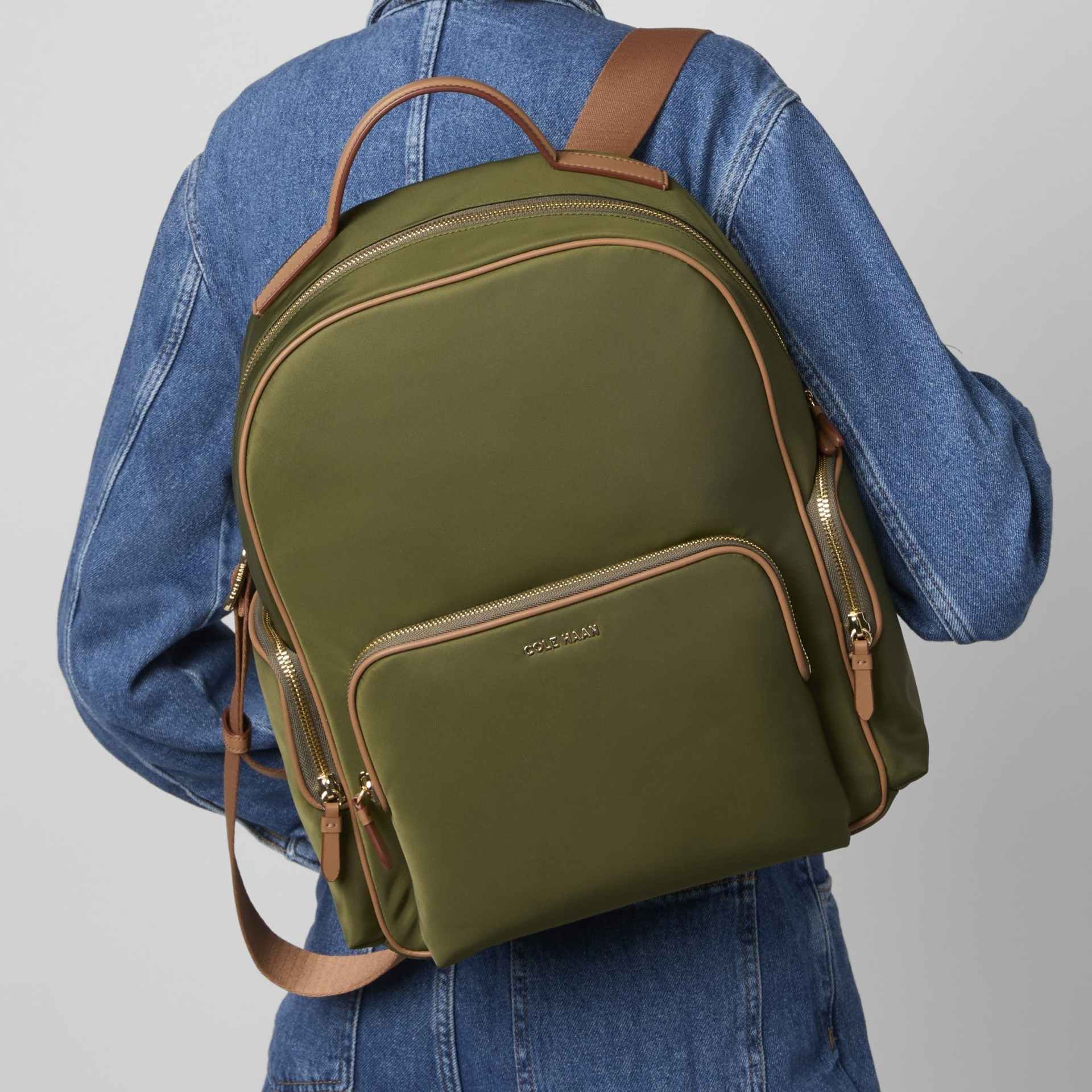 コール ハーン COLE HAAN デランシーナイロンバックパック womens (オリーブナイト) オリーブナイト