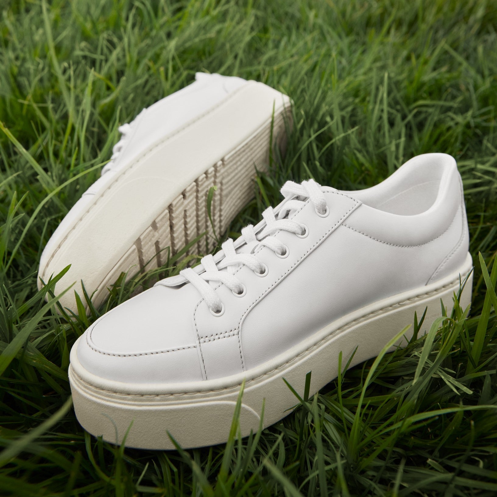 コール ハーン COLE HAAN グランドプロ マックス プラットフォーム スニーカー womens (オプティックホワイト / アイボリー) オプティックホワイト / アイボリー