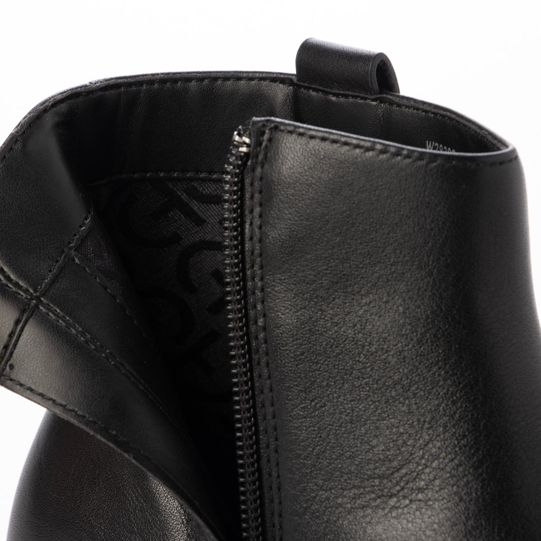 コール ハーン COLE HAAN リー ブーティー womens (ブラック レザー) ブラック レザー