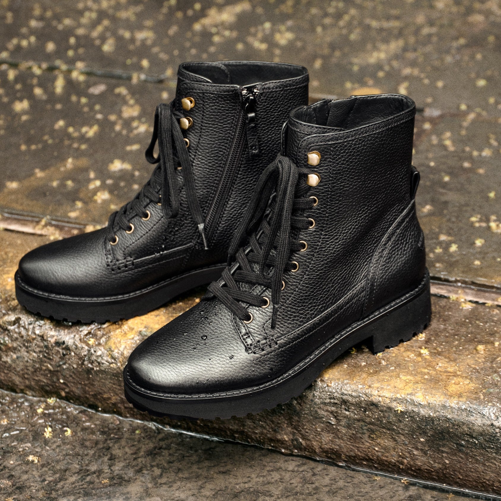 Mami　COLE HAAN ブラックロングブーツ　24センチ Amazon.com | Cole Haan Womens Glendale Tall Boot, Black Leather, 5