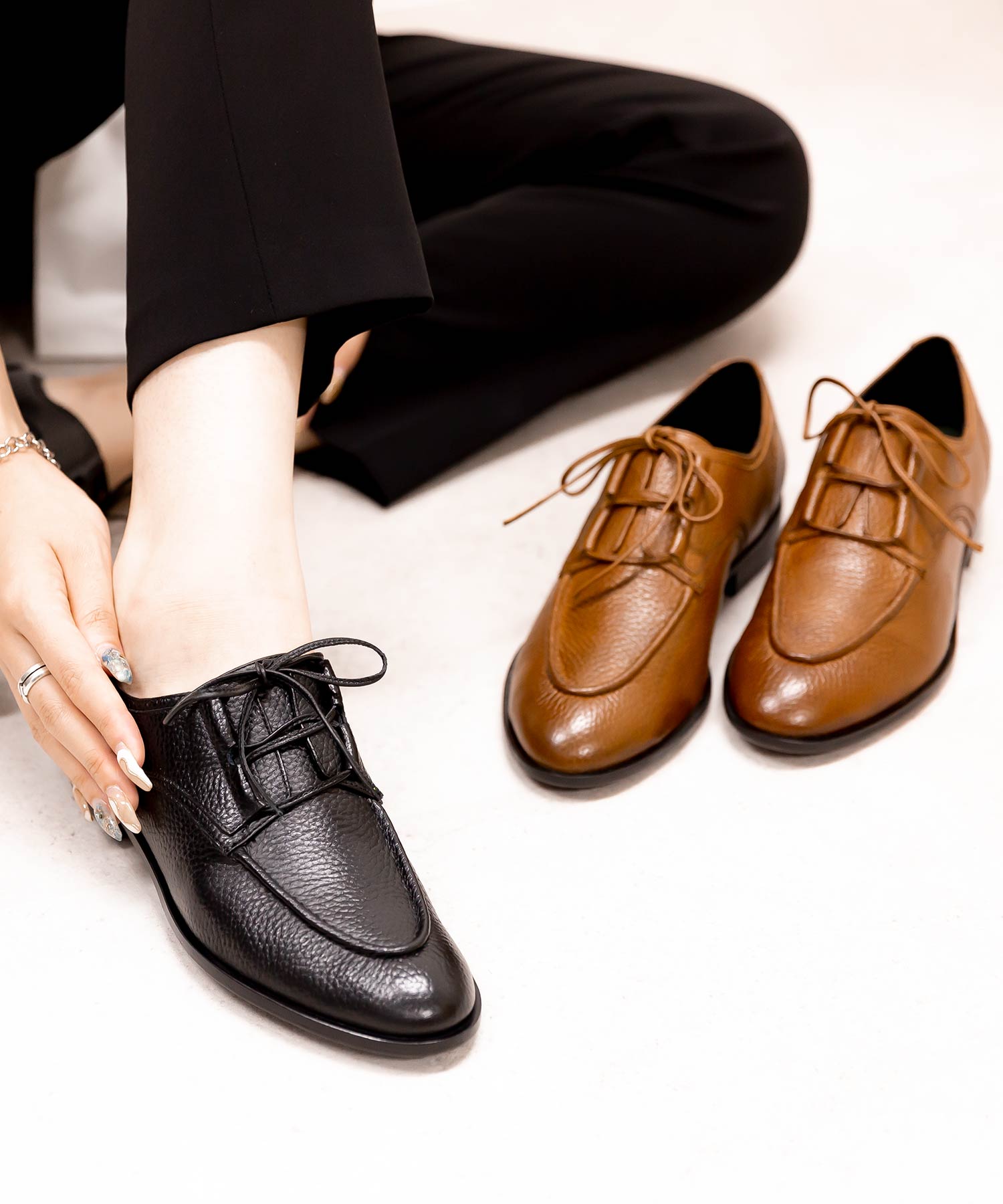 コカ COCA シボ革 マニッシュ レースアップ シューズ (ブラック) ブラック