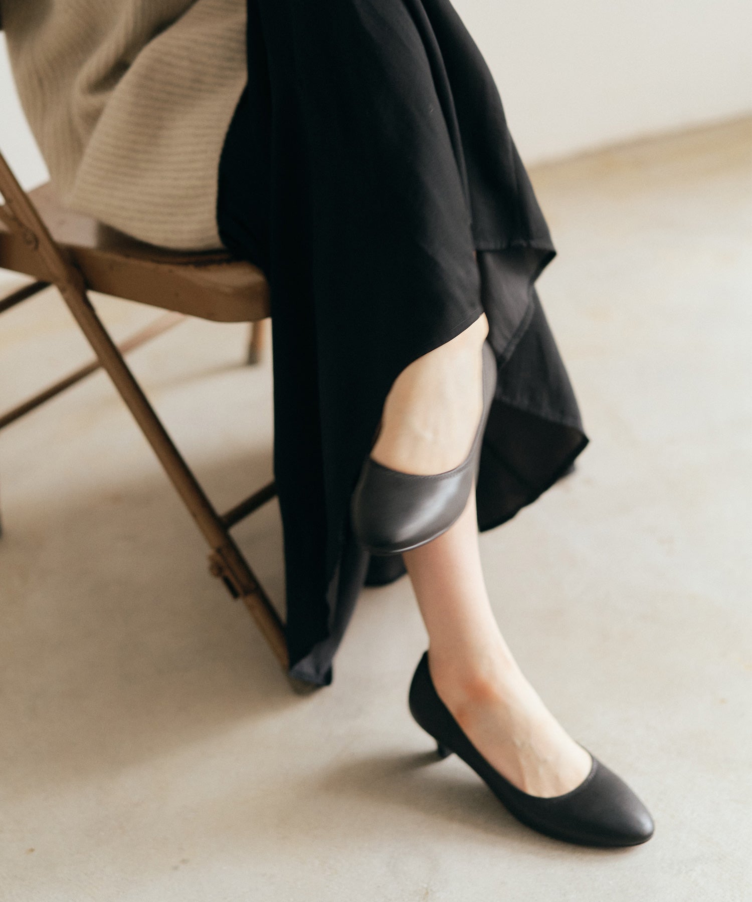 コカ COCA ベーシック美脚ストレッチパンプス (ブラック) ブラック