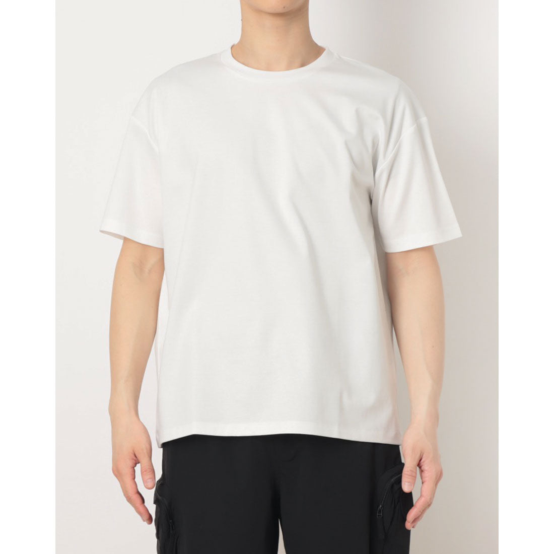 コムサイズム COMME CA ISM 「MADE IN JAPAN」 シルキーポンチ Tシャツ (ホワイト) ホワイト