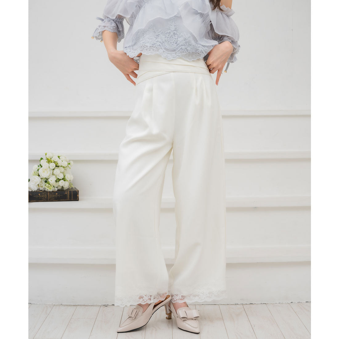 クチュールバイロジータ couture BY ROJITA ウエストデザインワイドパンツ (ホワイト) ホワイト