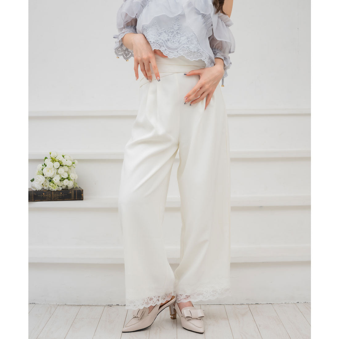 クチュールバイロジータ couture BY ROJITA ウエストデザインワイドパンツ (ホワイト) ホワイト