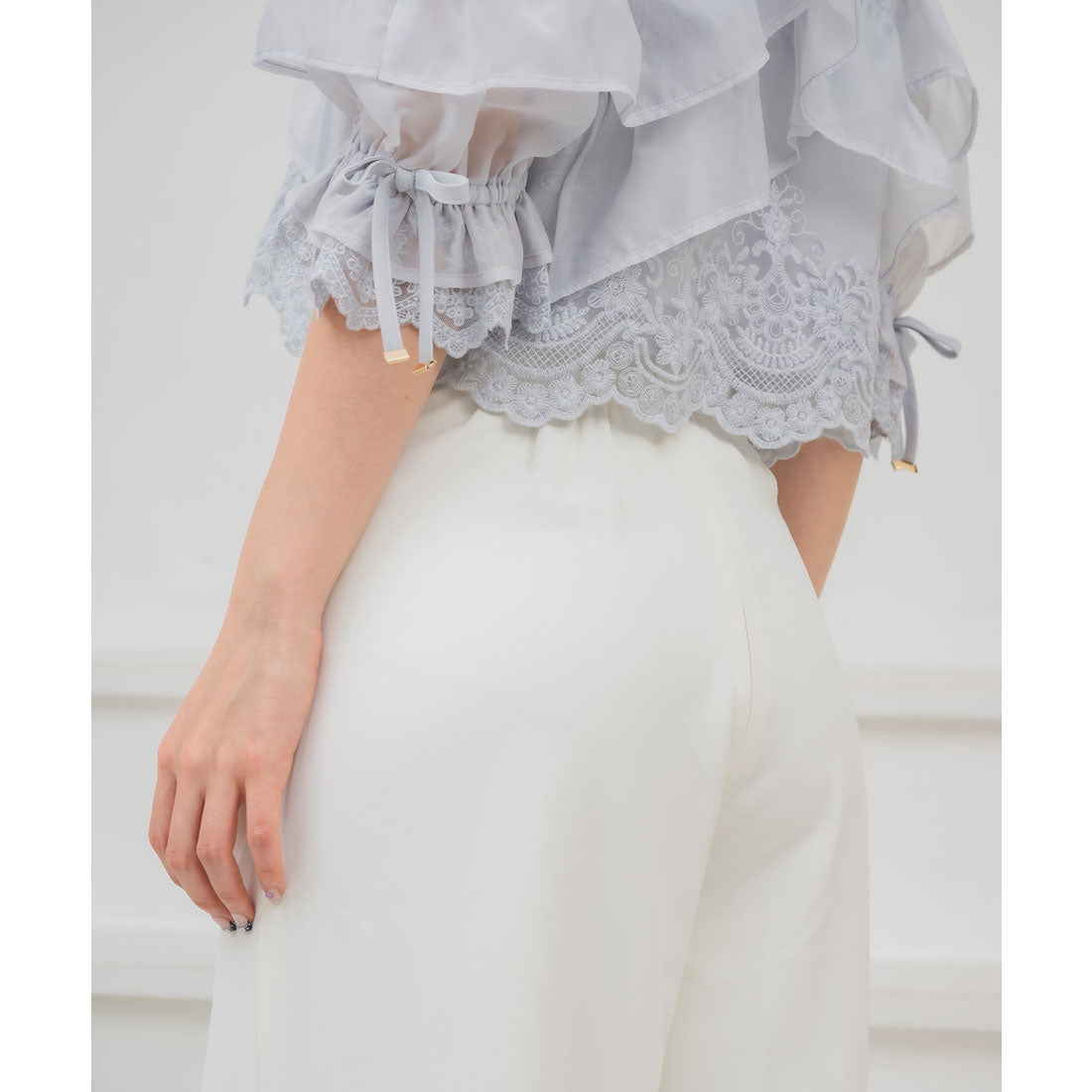 クチュールバイロジータ couture BY ROJITA ウエストデザインワイドパンツ (ホワイト) ホワイト