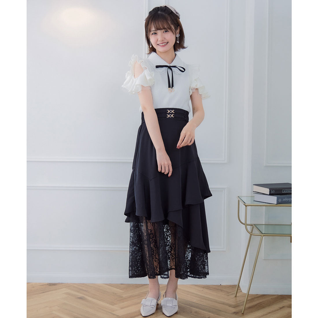 クチュールバイロジータ couture BY ROJITA ショルダーラッフルフリルトップス (ブラック) ブラック