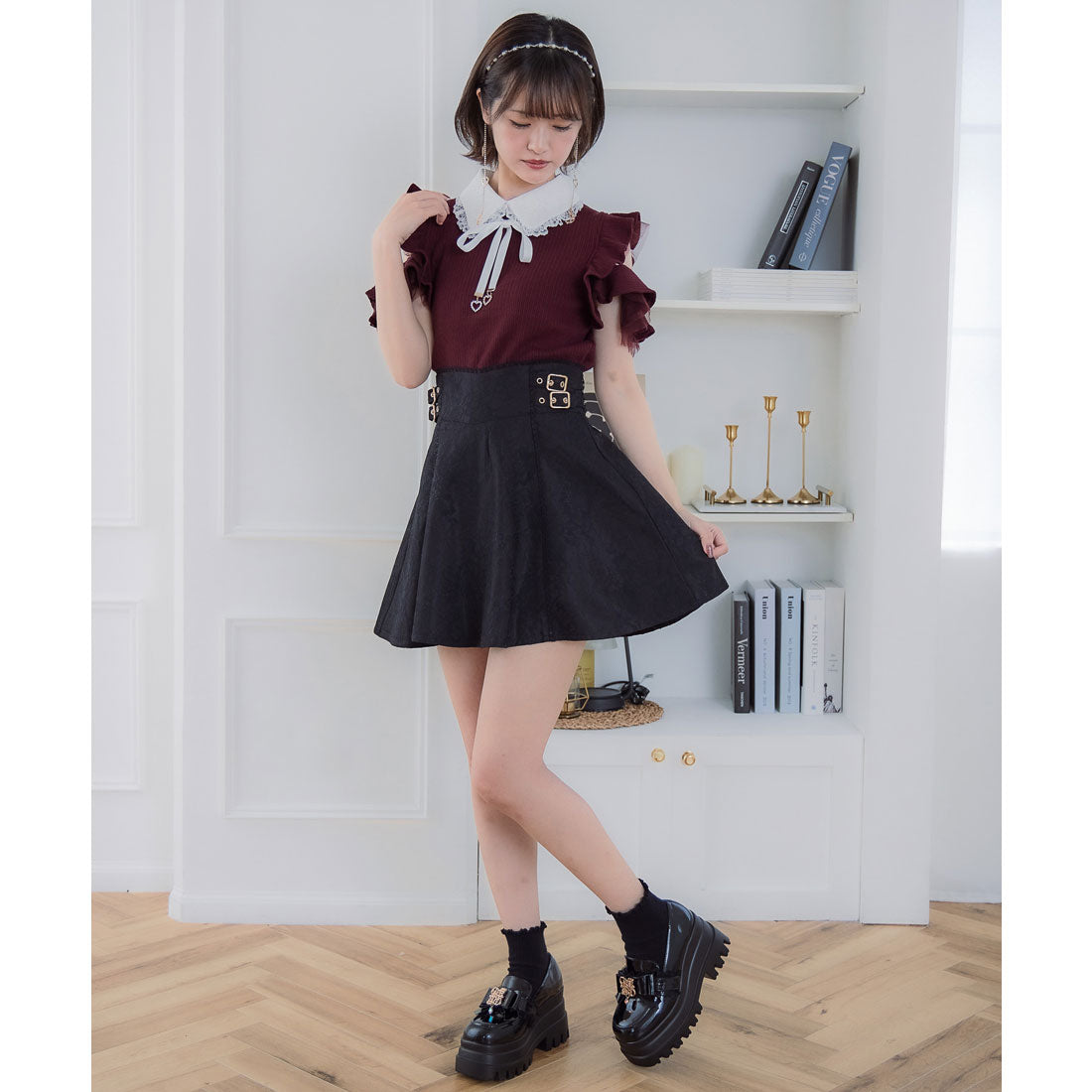 クチュールバイロジータ couture BY ROJITA ショルダーラッフルフリルトップス (ブラック) ブラック