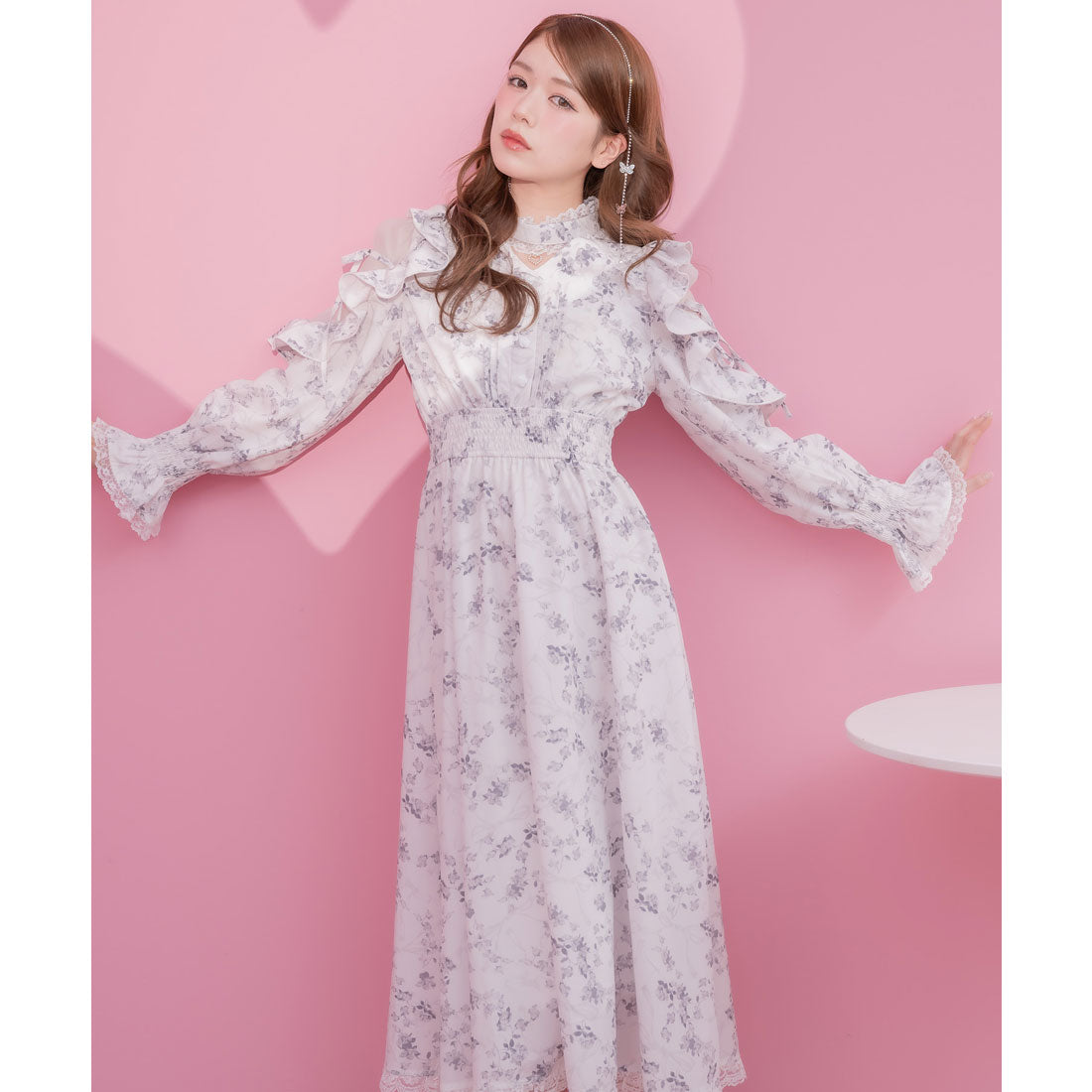 クチュールバイロジータ couture BY ROJITA オリジナルローズリボンロングワンピース (ホワイト) ホワイト