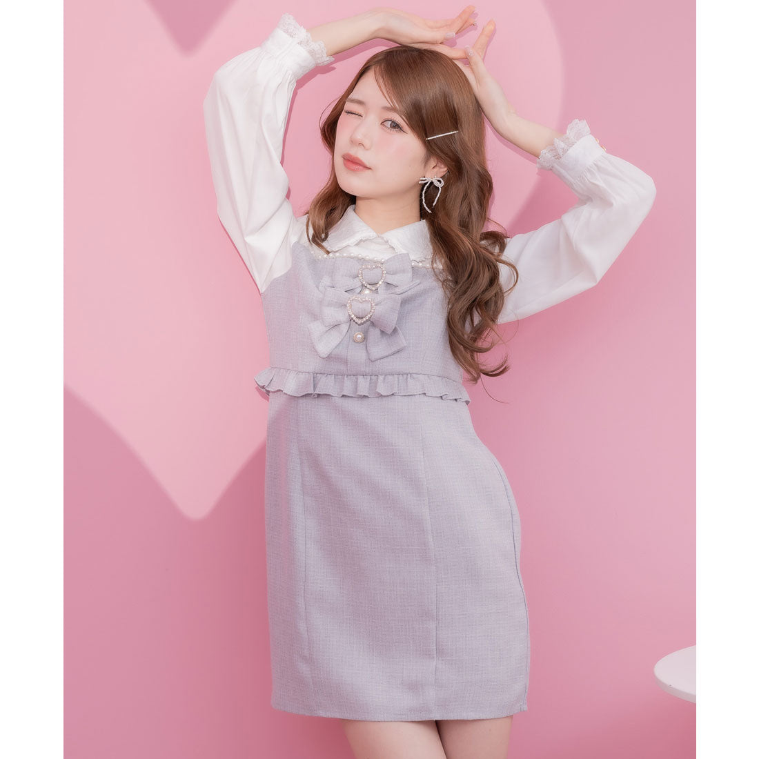 クチュールバイロジータ couture BY ROJITA パールライン切替ダブルリボン付ワンピース (グレー) グレー