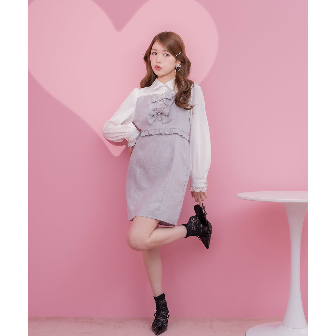 クチュールバイロジータ couture BY ROJITA パールライン切替ダブルリボン付ワンピース (グレー) グレー