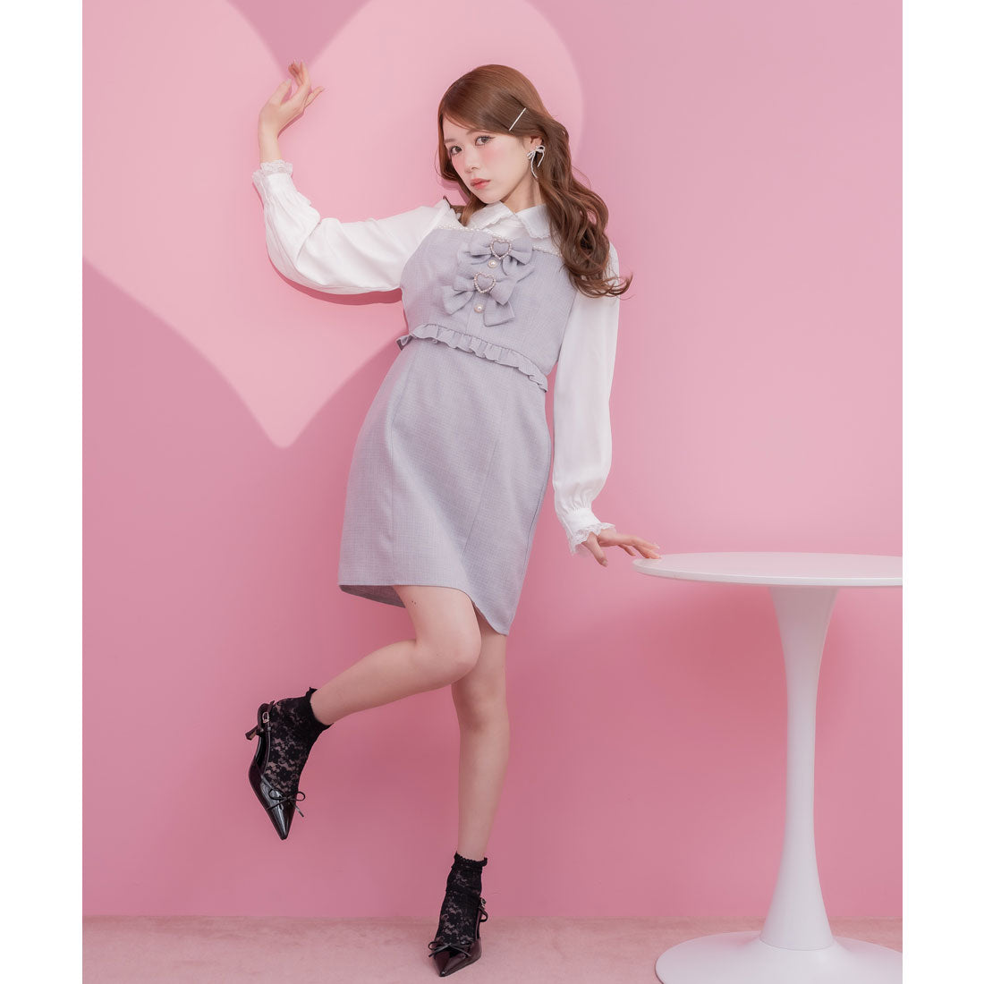 クチュールバイロジータ couture BY ROJITA パールライン切替ダブルリボン付ワンピース (グレー) グレー