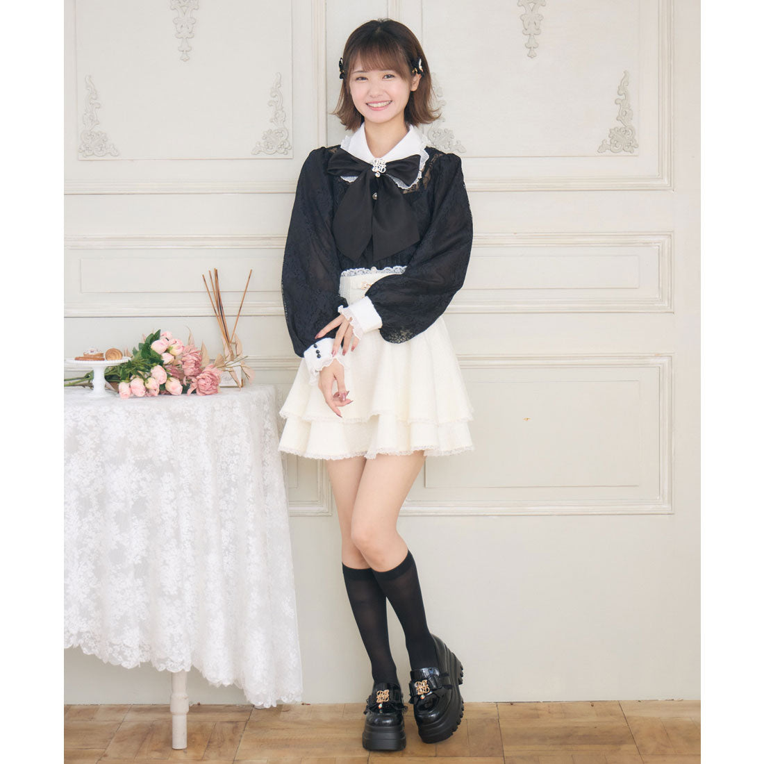 クチュールバイロジータ couture BY ROJITA モノグラムブローチレースブラウス (ブラック) ブラック