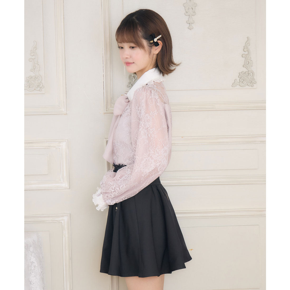 クチュールバイロジータ couture BY ROJITA モノグラムブローチレースブラウス (ブラック) ブラック