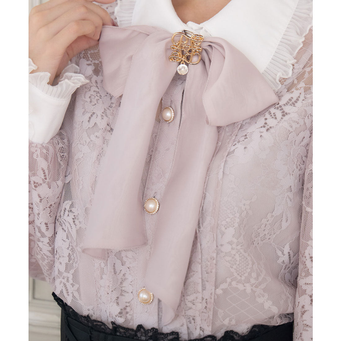 クチュールバイロジータ couture BY ROJITA モノグラムブローチレースブラウス (ブラック) ブラック