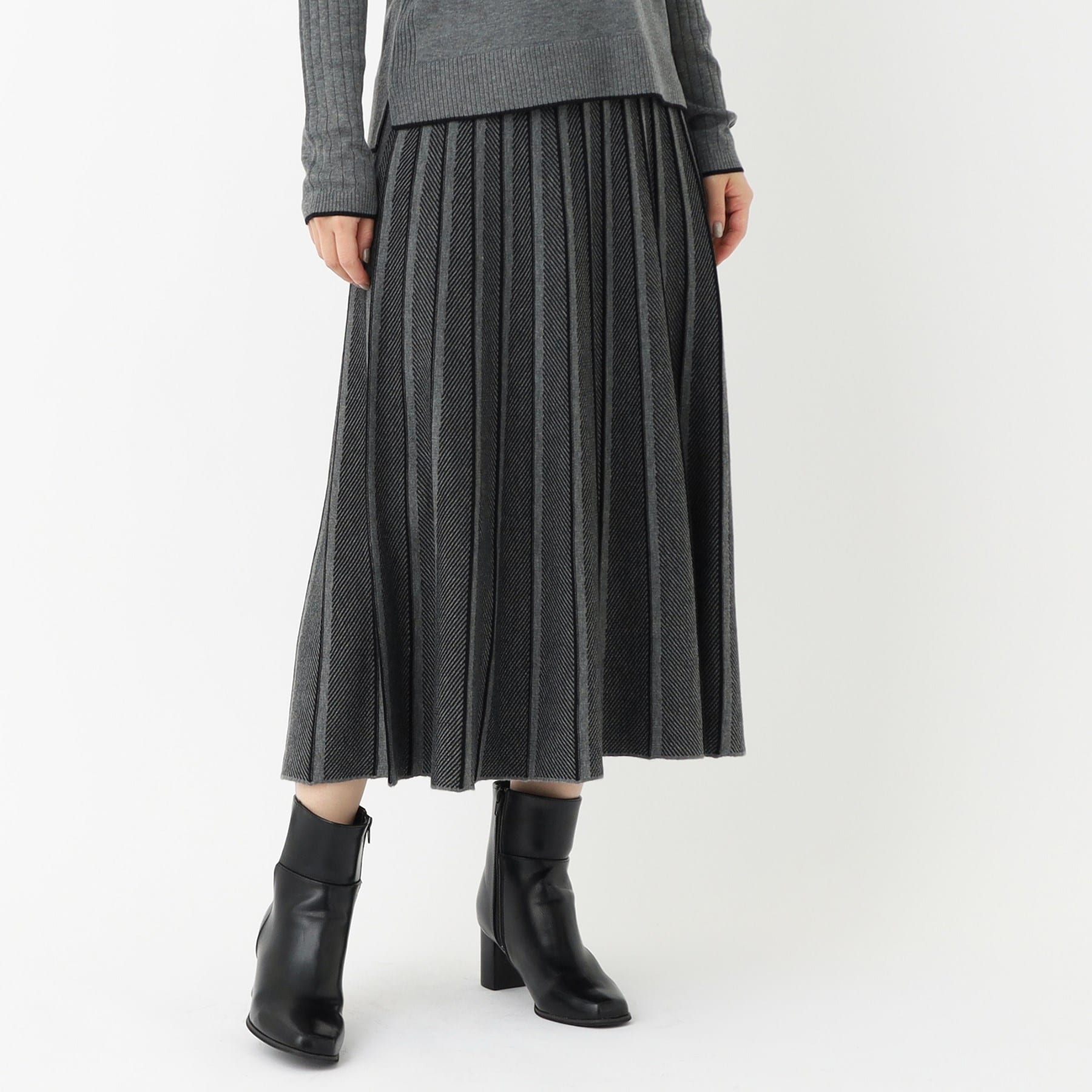 コルディア CORDIER 【セットアップ/S~3Lサイズ】アーバンヤーンニットスカート (グレー(412)) グレー(412)