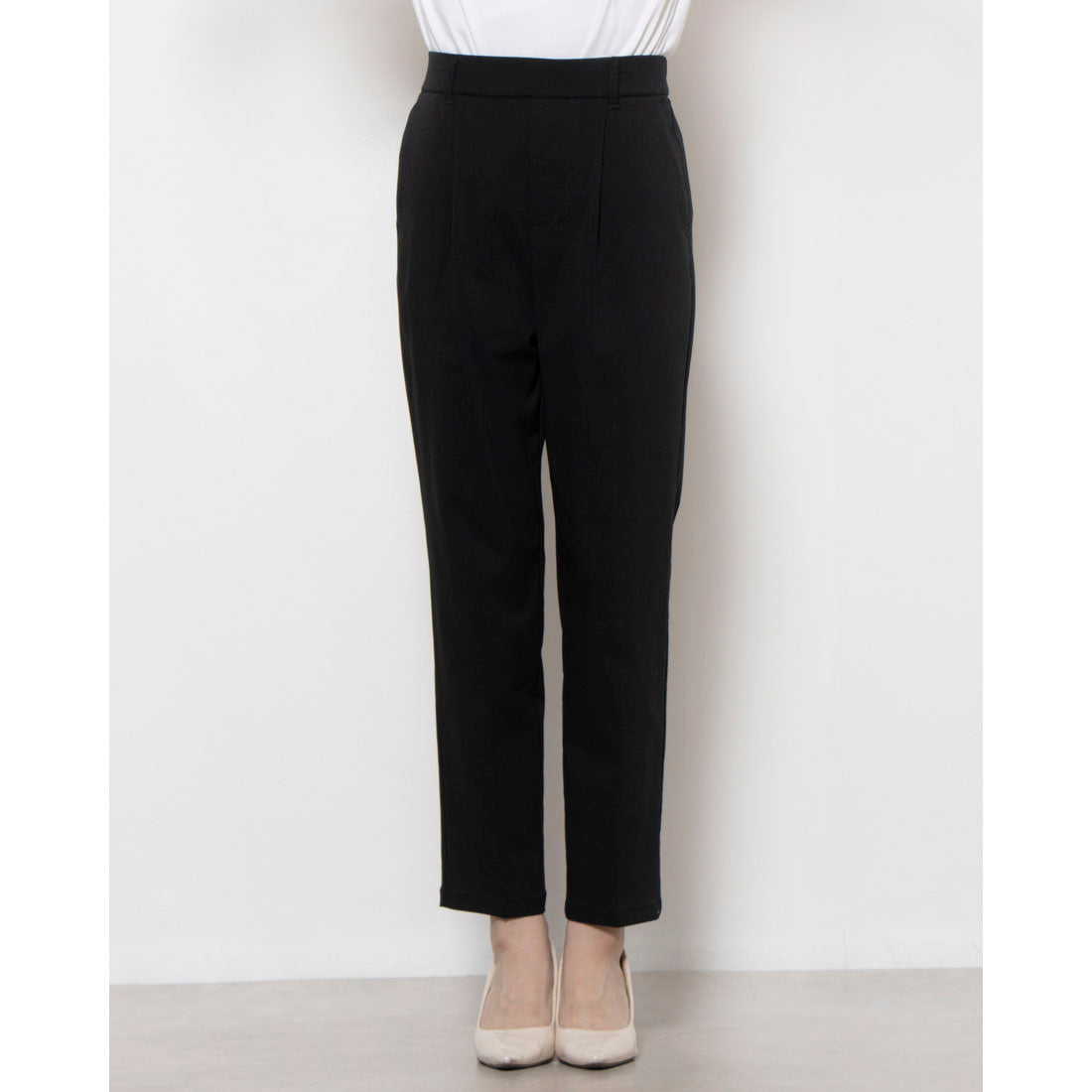 コムサモデルズ COMME CA MODELS 【美しいベーシックパンツ】 ストレッチテーパードパンツ (グレージュ) グレージュ