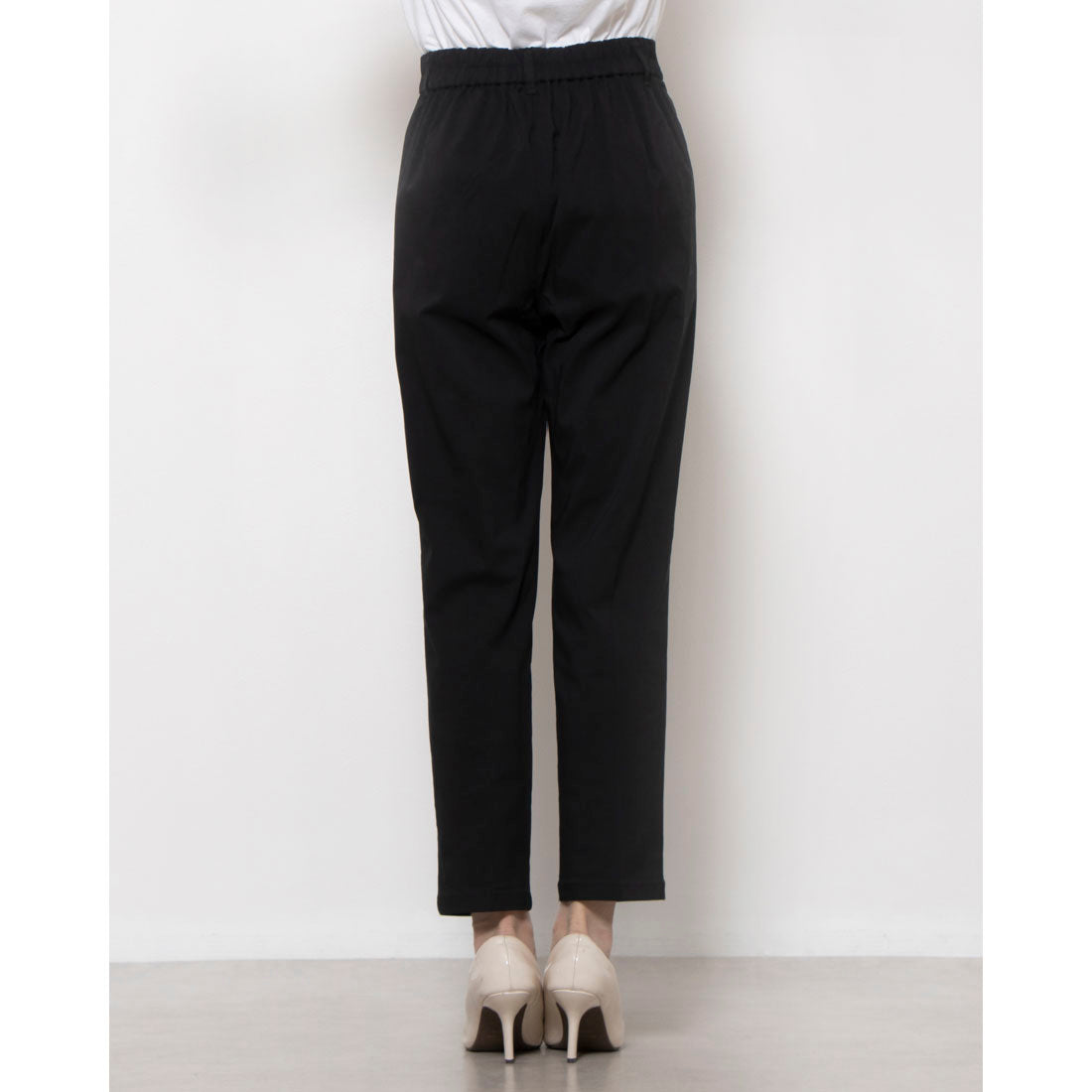 コムサモデルズ COMME CA MODELS 【美しいベーシックパンツ】 ストレッチテーパードパンツ (グレージュ) グレージュ