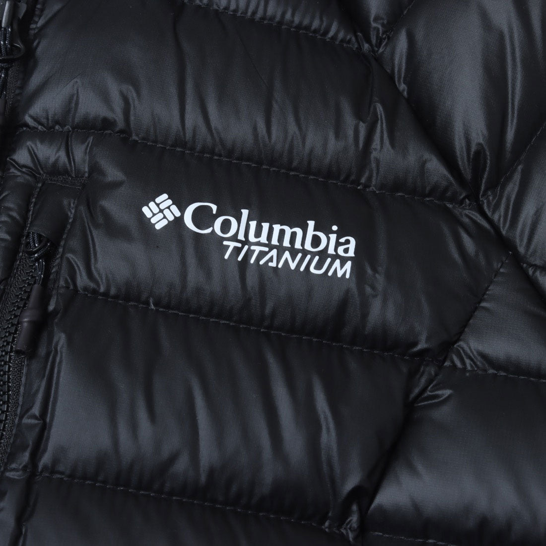 コロンビア Columbia アークティッククレストダウンフードジャケット ジャケット (ブラック) ブラック