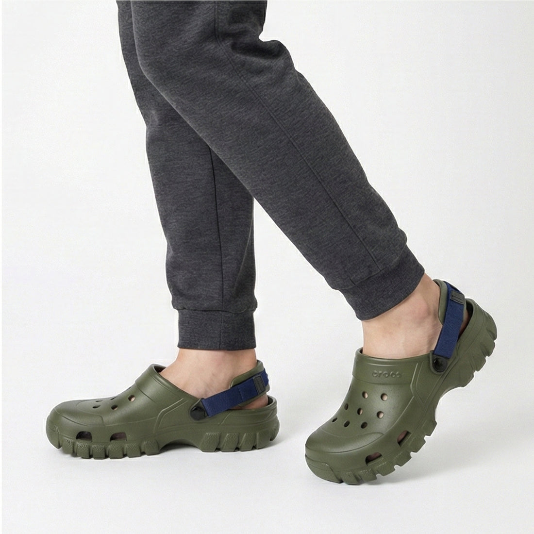 クロックス crocs サンダル メンズ レディース オフロード スポーツ クロッグ 202651 crocs サボ クロッグ (カーキ) カーキ