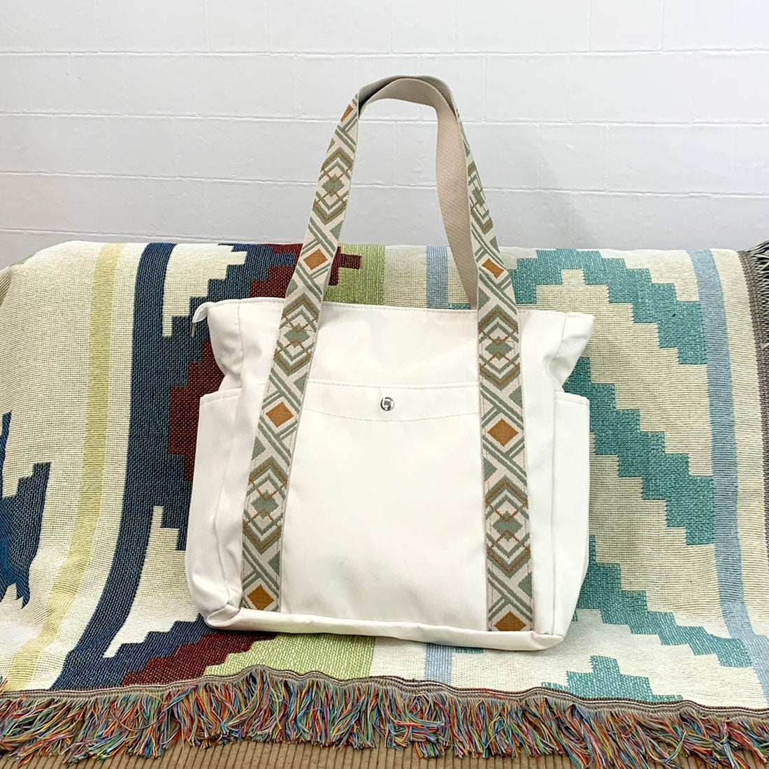 シーアールビー CRB 撥水柄テープトートバッグ