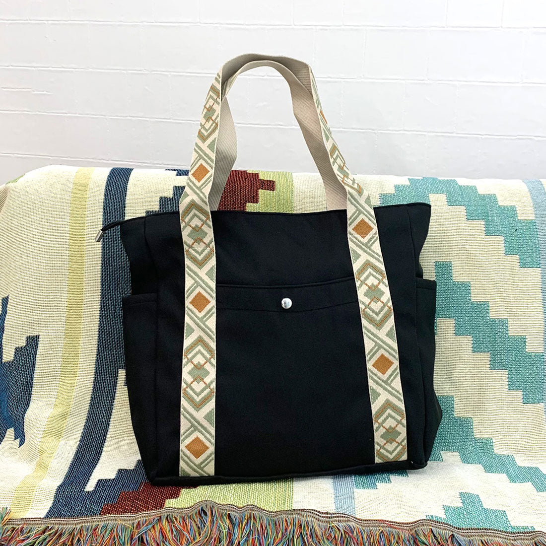 シーアールビー CRB 撥水柄テープトートバッグ