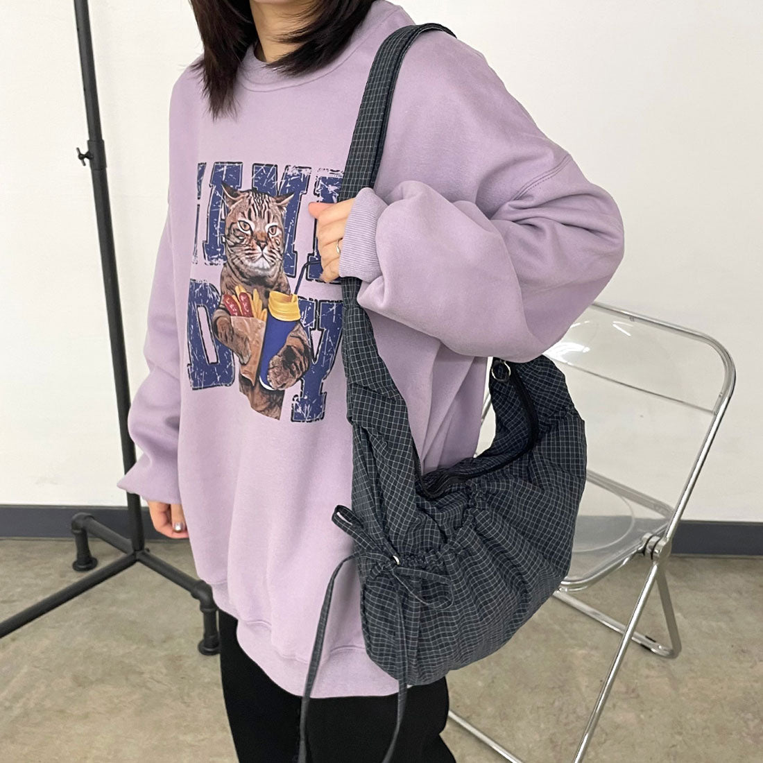 シーアールビー CRB 撥水ドロストチェックショルダーバッグ (ブラック) ブラック