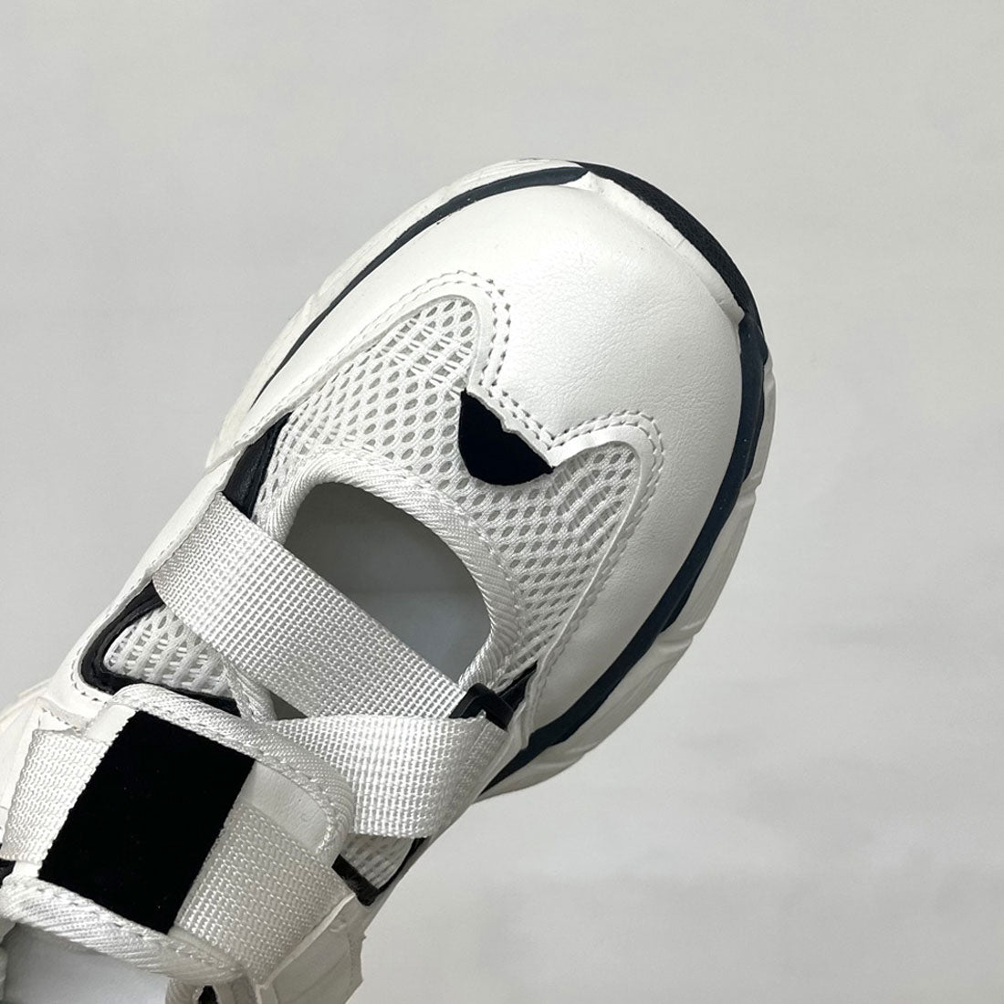 シーアールビー CRB メッシュスニーカーサンダル (ブラック) ブラック