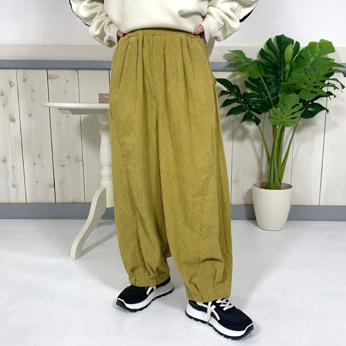 シーアールビー CRB コールカーブパンツ,ライム