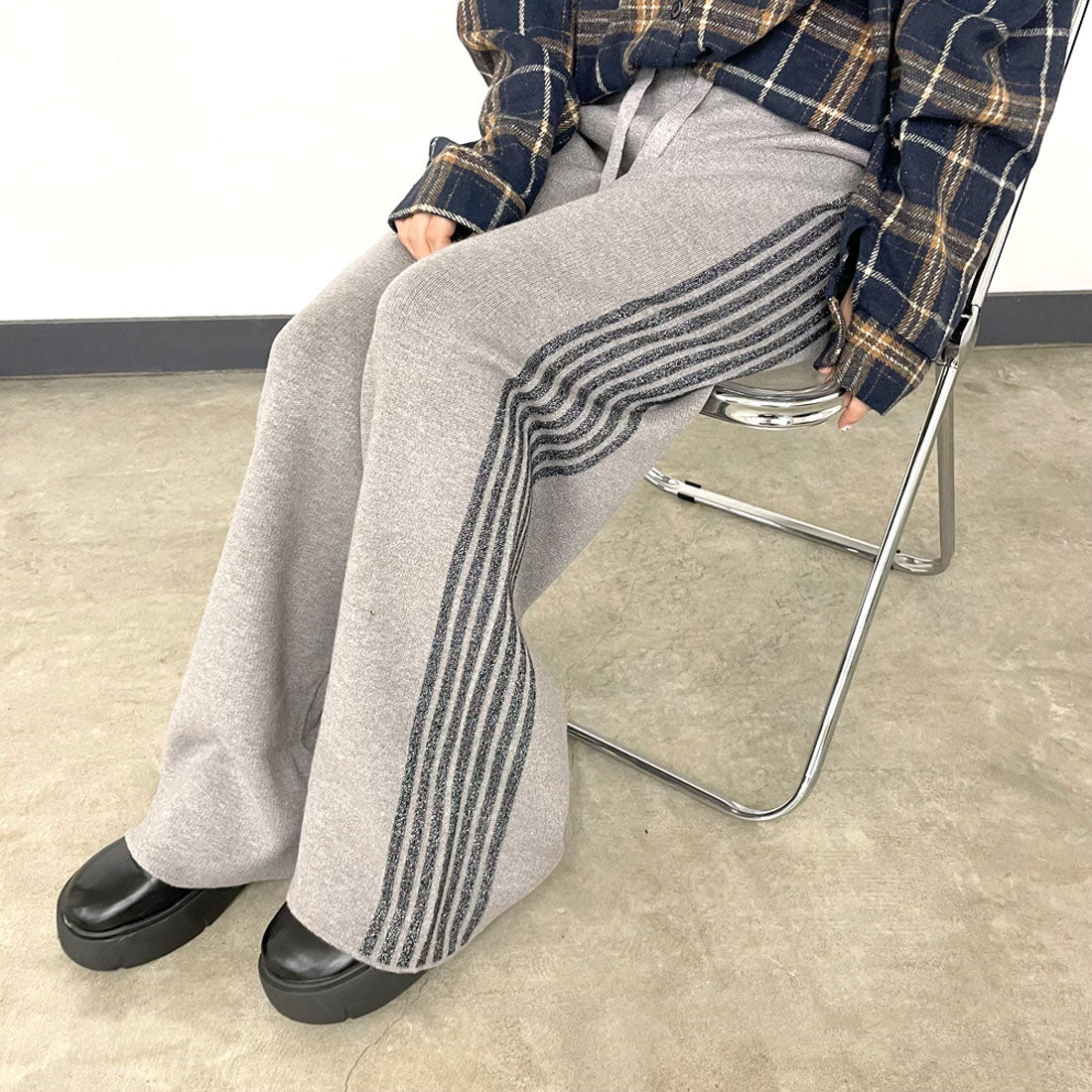 シーアールビー CRB ラインニットワイドパンツ (グレー) グレー