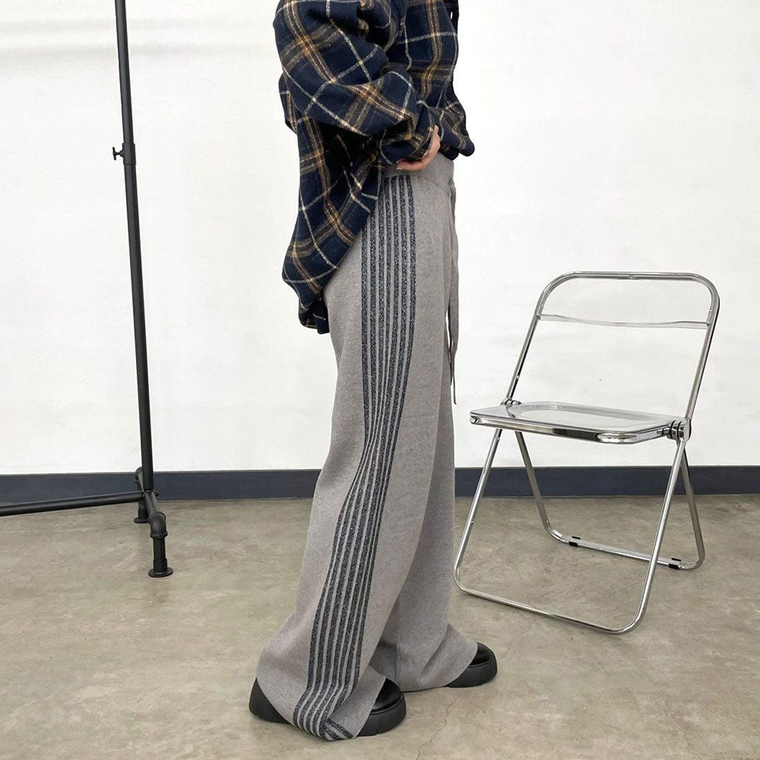 シーアールビー CRB ラインニットワイドパンツ (グレー) グレー