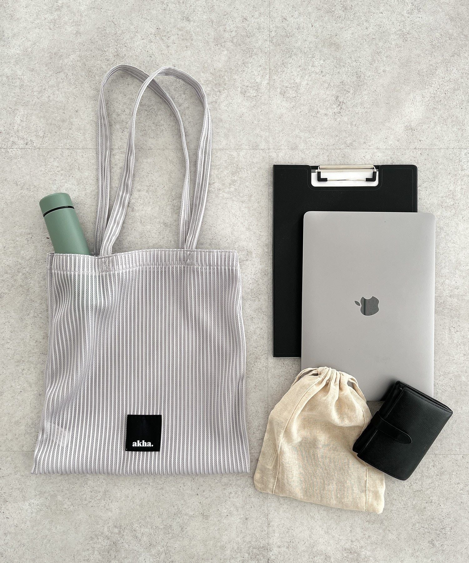 クラフトスタンダードブティック CRAFT STANDARD BOUTIQUE akha. ストライプメッシュトートバッグ (グレー) グレー