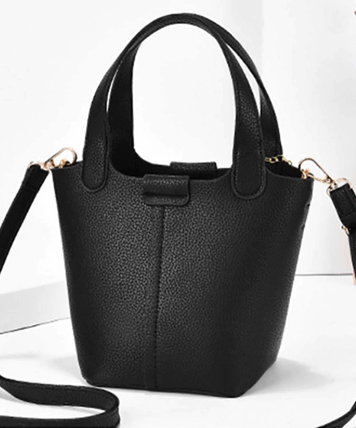 ニナエリナ Nina et Lina ショルダーバッグチャーム付 (アイボリー) アイボリー