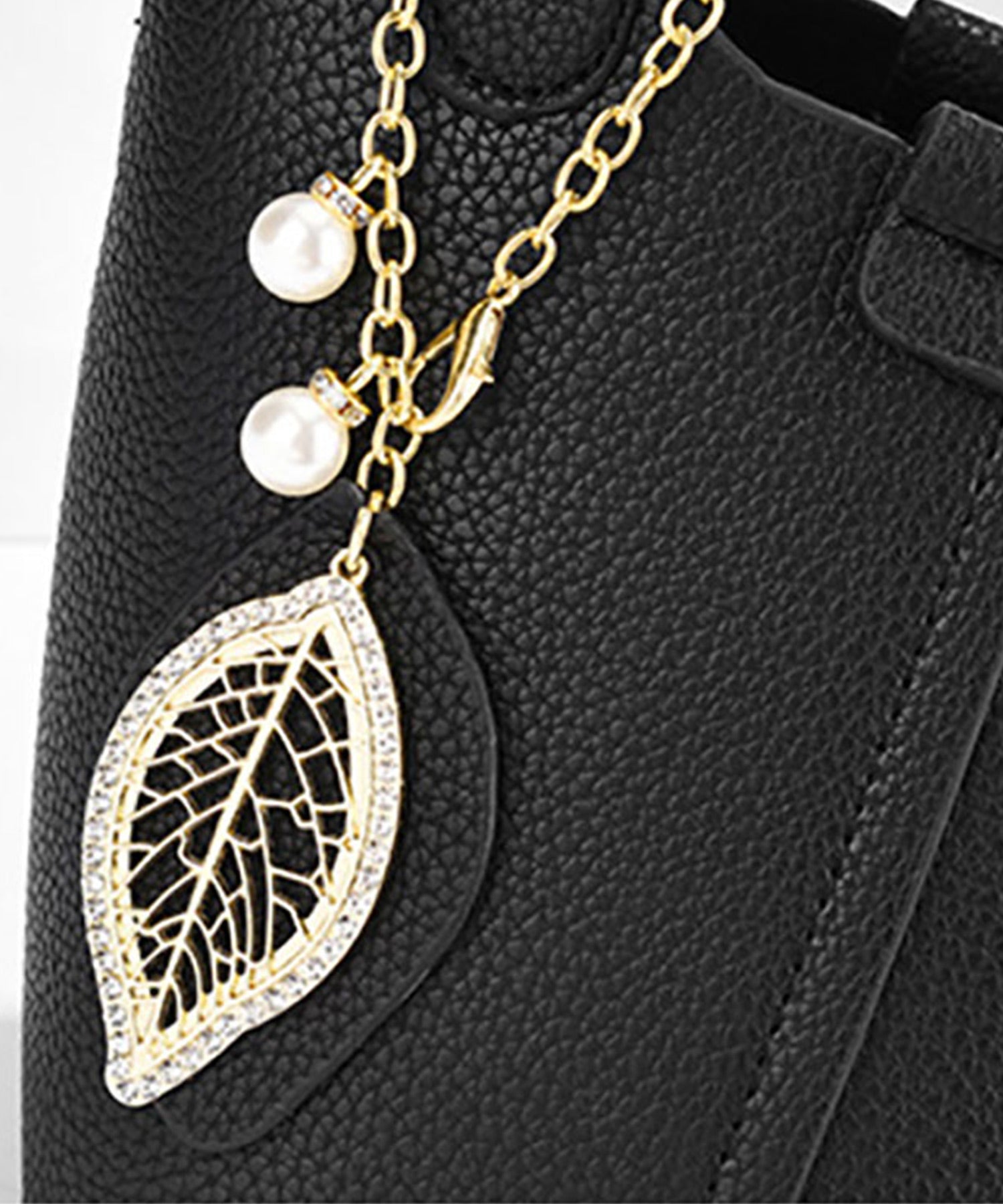 ニナエリナ Nina et Lina ショルダーバッグチャーム付 (アイボリー) アイボリー