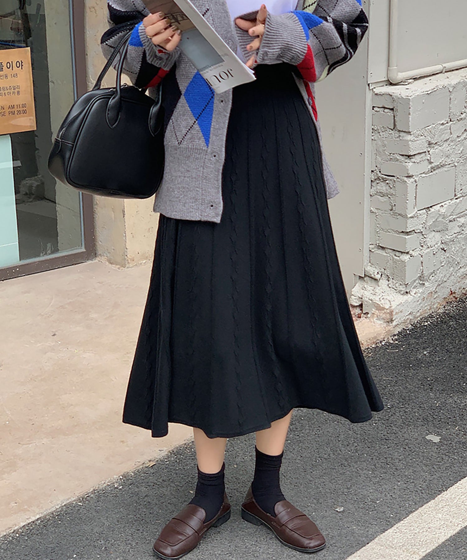 ニナエリナ Nina et Lina ケーブルフレアニットスカート (ブラウン) ブラウン