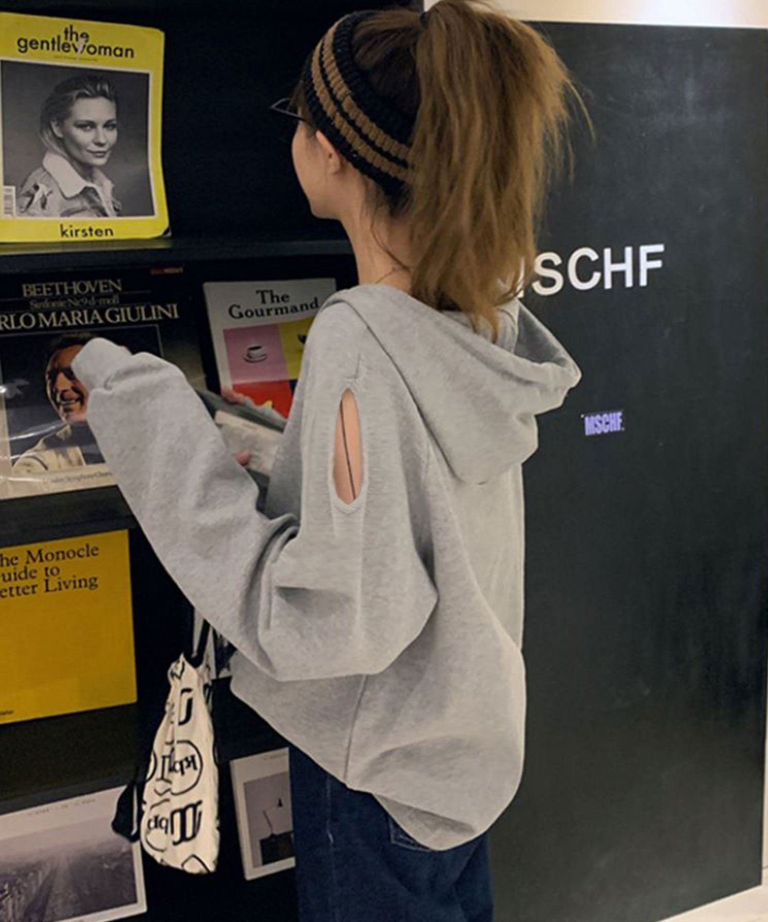 ニナエリナ Nina et Lina 肩開きプルパーカー (ホワイト) ホワイト