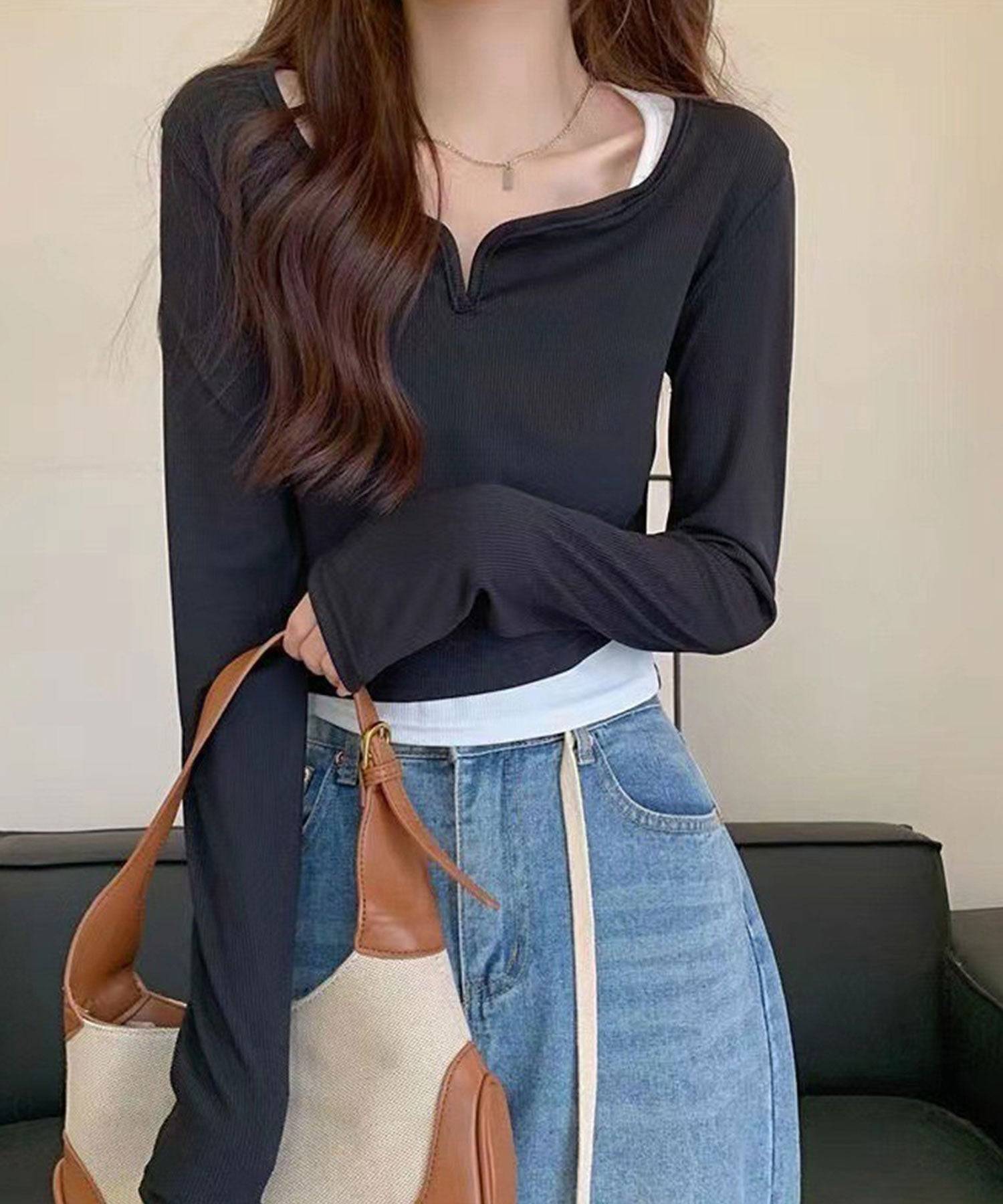 ニナエリナ Nina et Lina ショート丈キーネックTシャツ (ブラック) ブラック