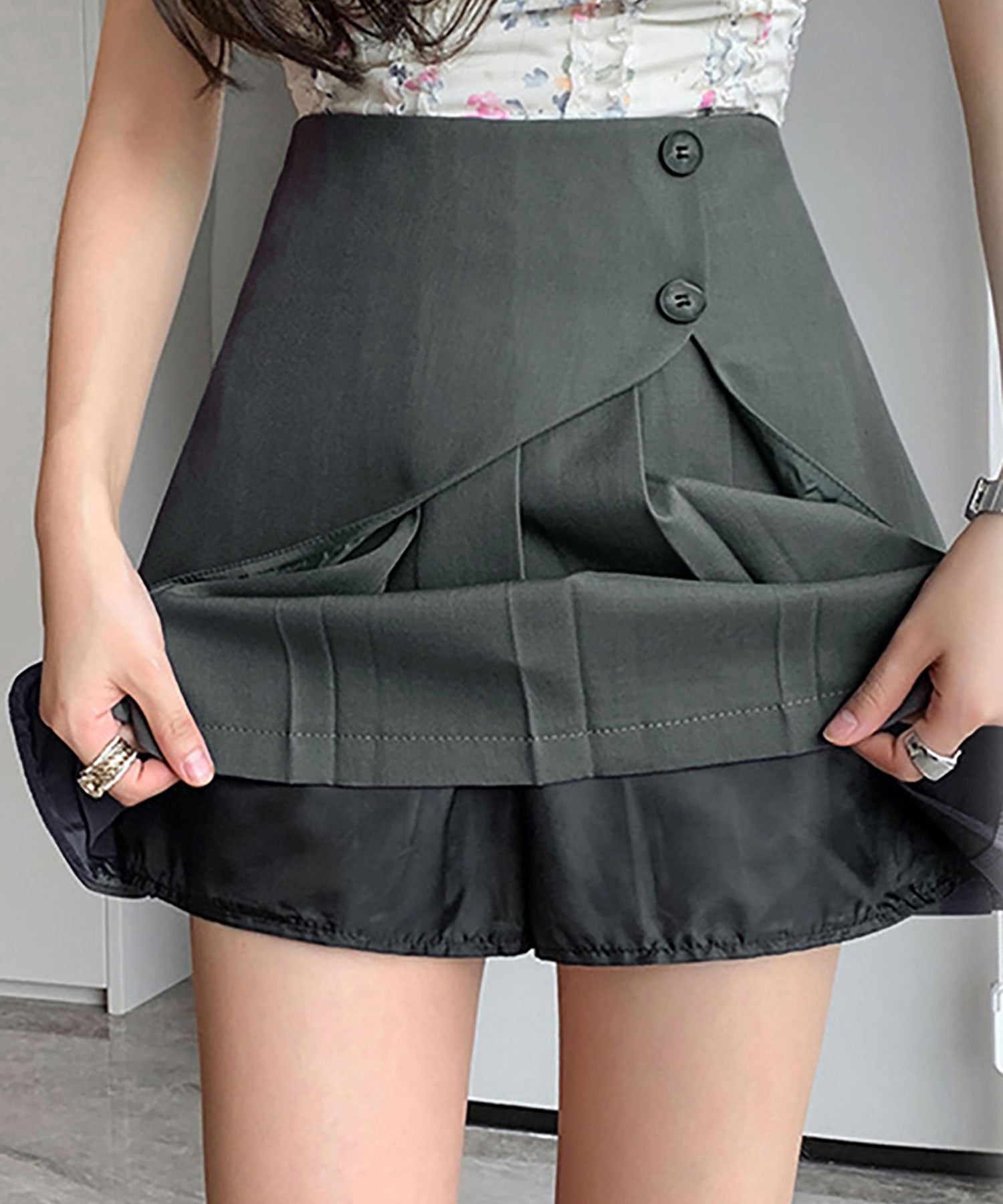 ニナエリナ Nina et Lina Aラインプリーツスカート (ブラック) ブラック