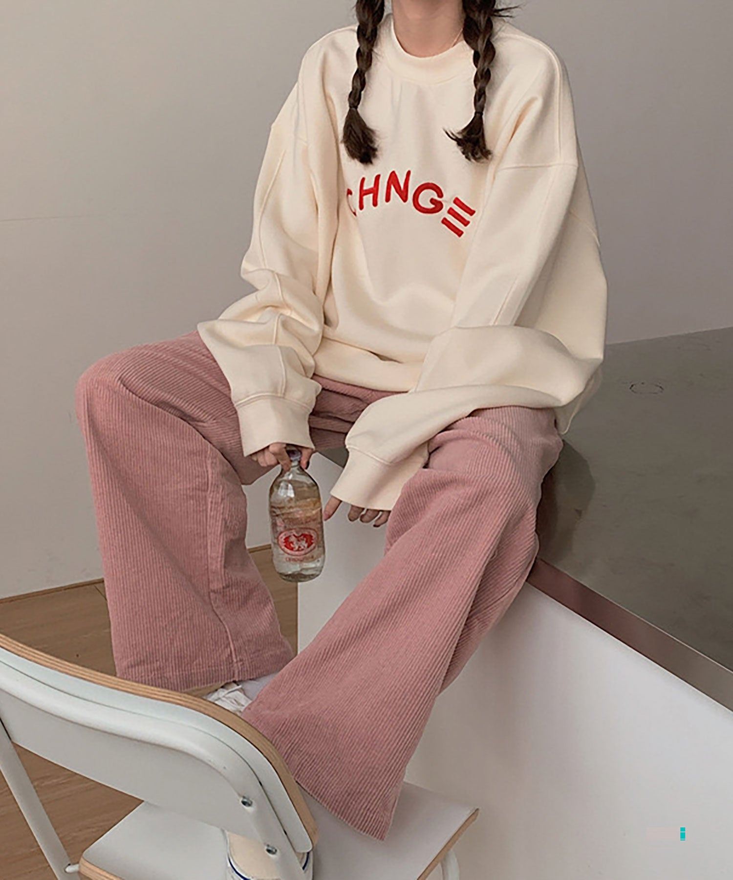 ニナエリナ Nina et Lina 裏起毛 CHNG 英字アーチロゴトレーナー (グレー) グレー