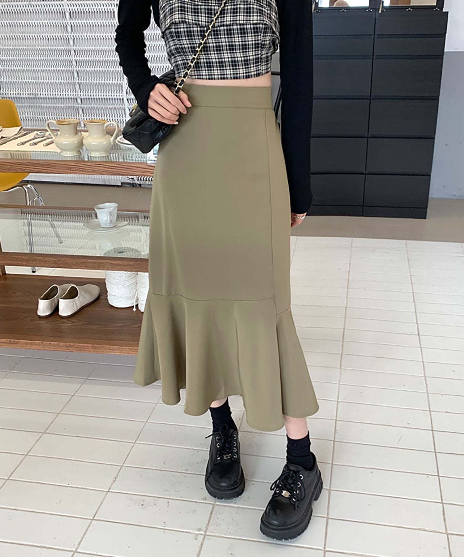 ニナエリナ Nina et Lina マーメイドスリットスカート (カーキ) カーキ