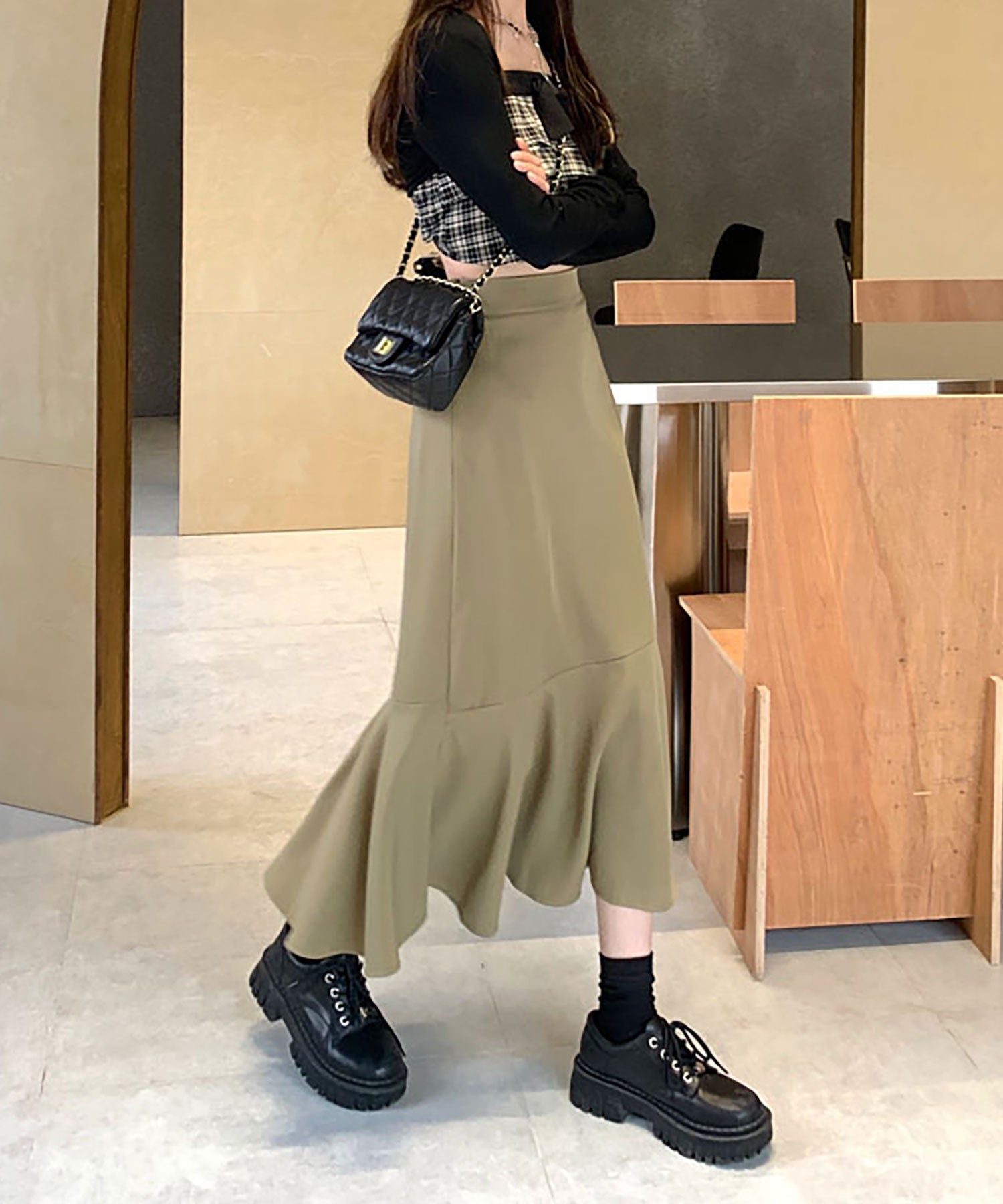 ニナエリナ Nina et Lina マーメイドスリットスカート (カーキ) カーキ