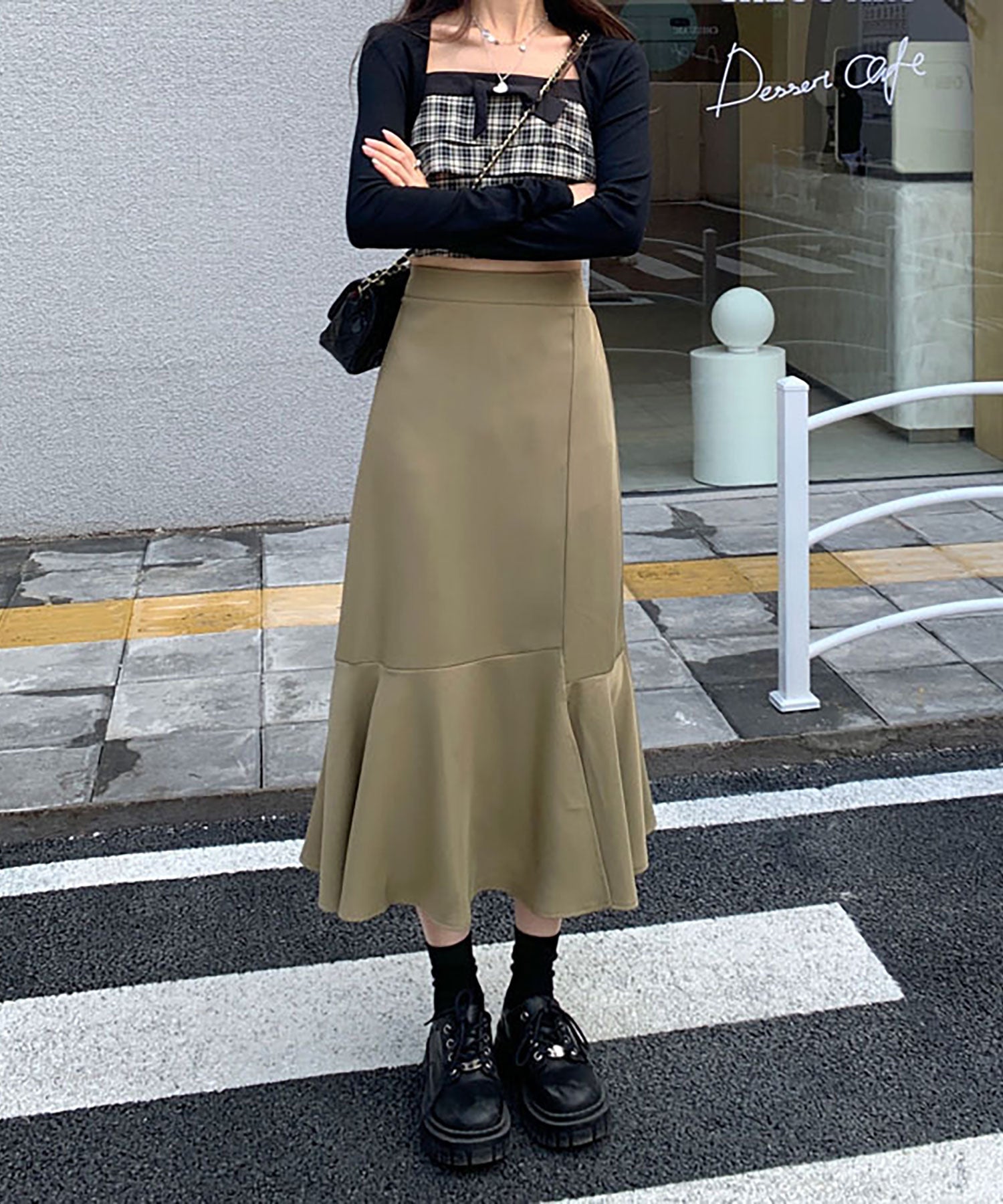 ニナエリナ Nina et Lina マーメイドスリットスカート (カーキ) カーキ