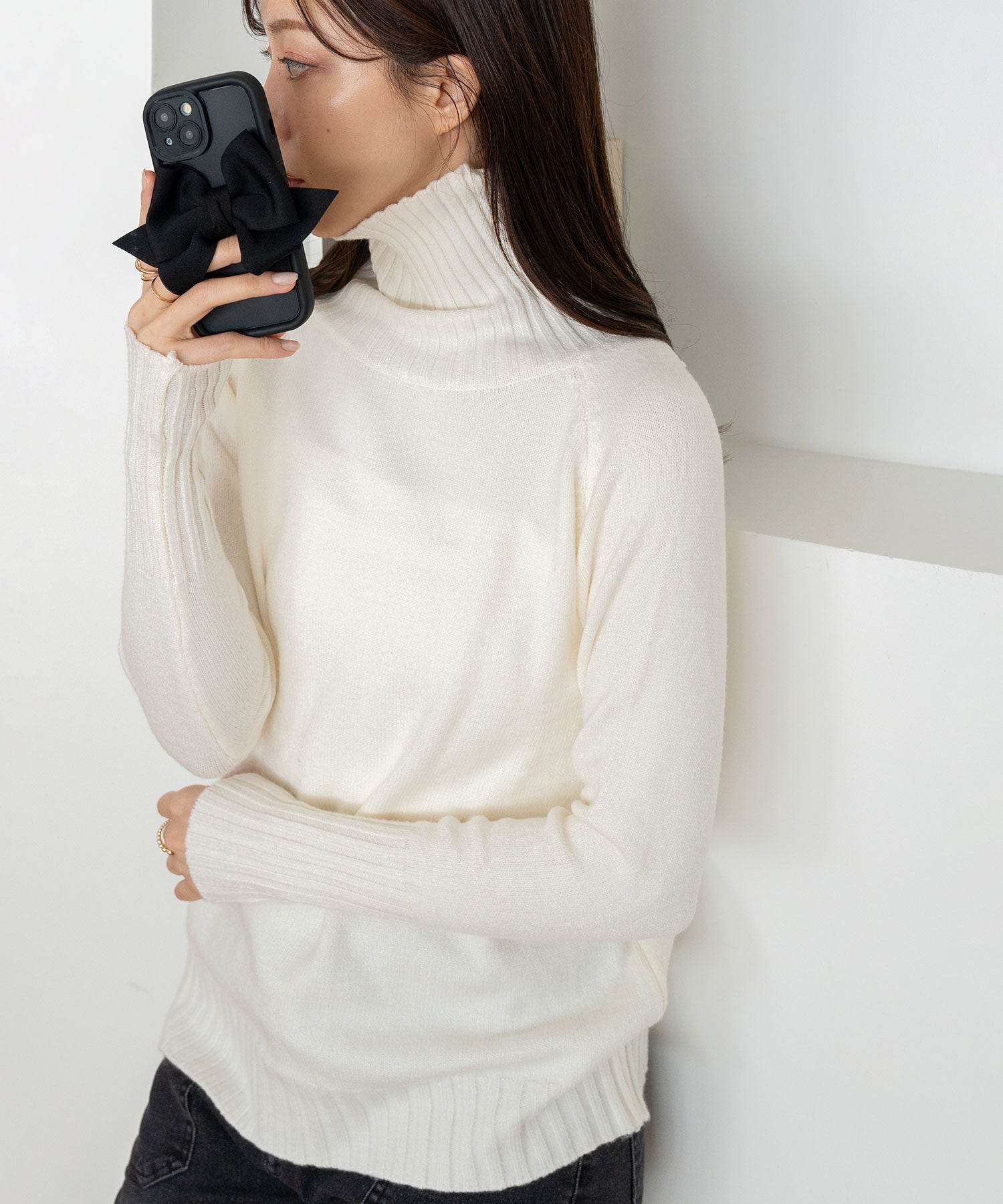 ニナエリナ Nina et Lina タートルネックニット (ホワイト) ホワイト