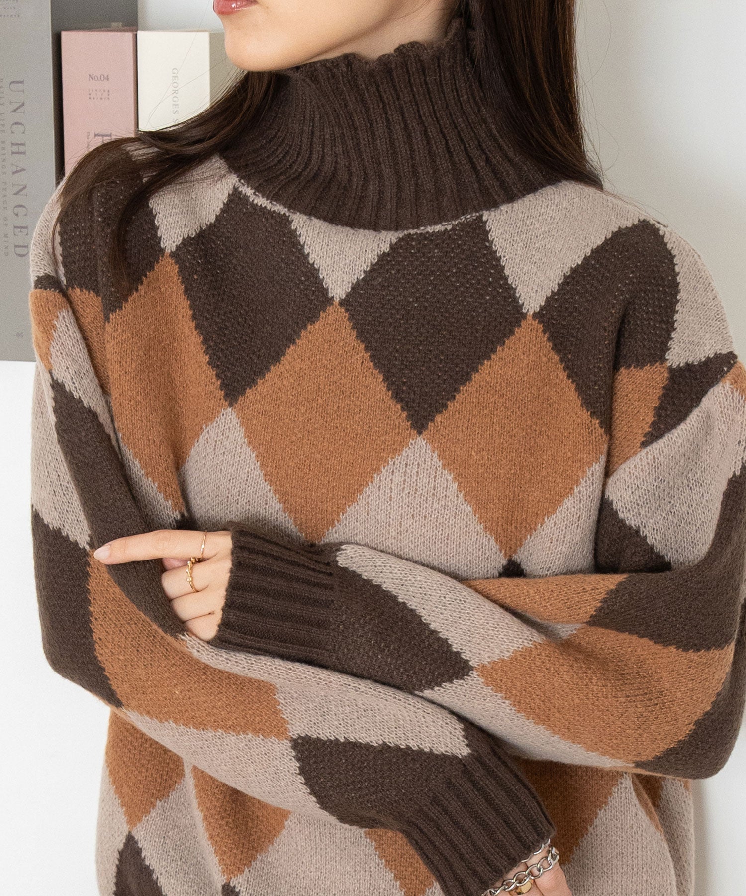 ニナエリナ Nina et Lina タートルネックアーガイルニット (キャメル) キャメル