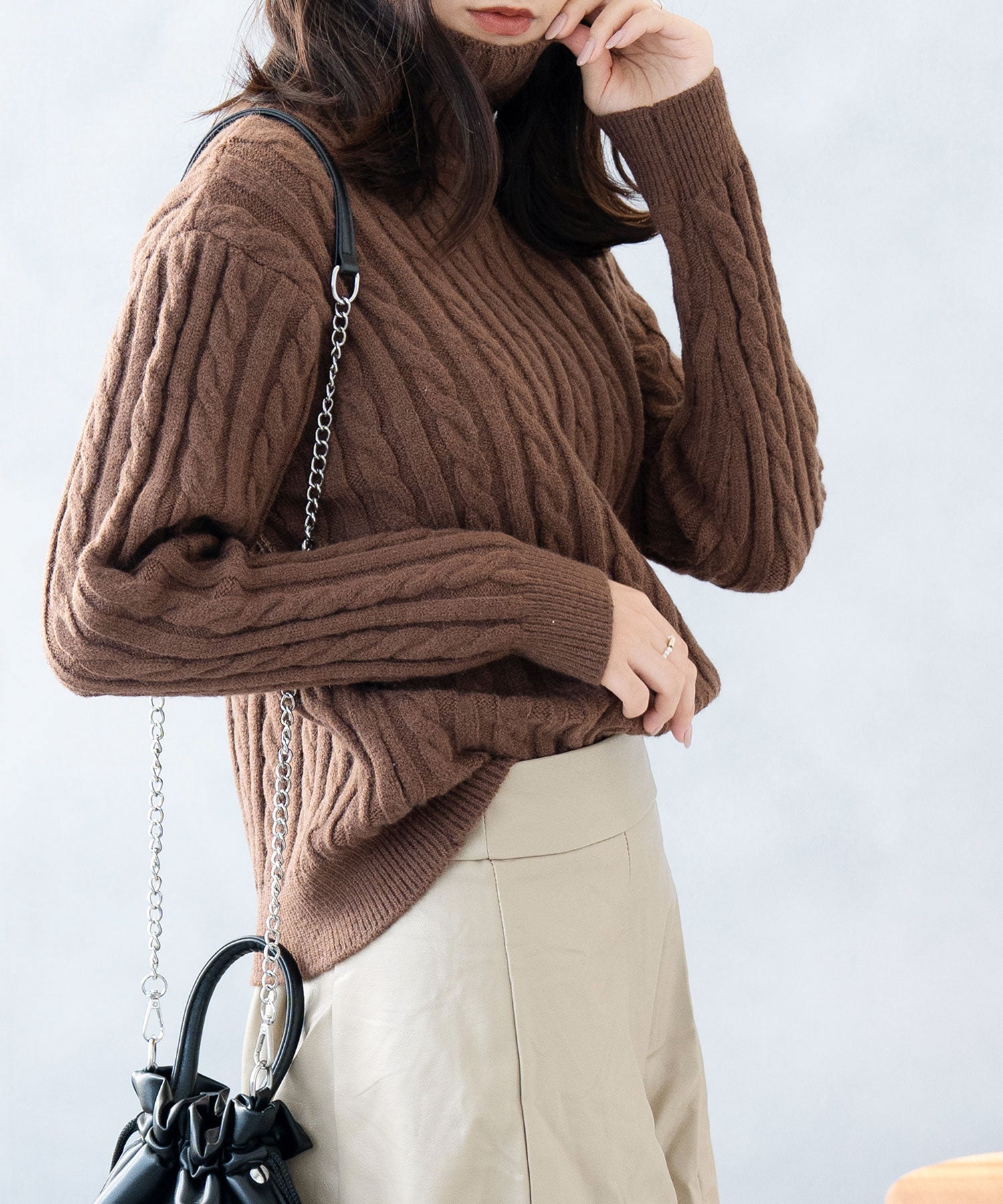 ニナエリナ Nina et Lina ハイネックニットトップス (ブラウン) ブラウン