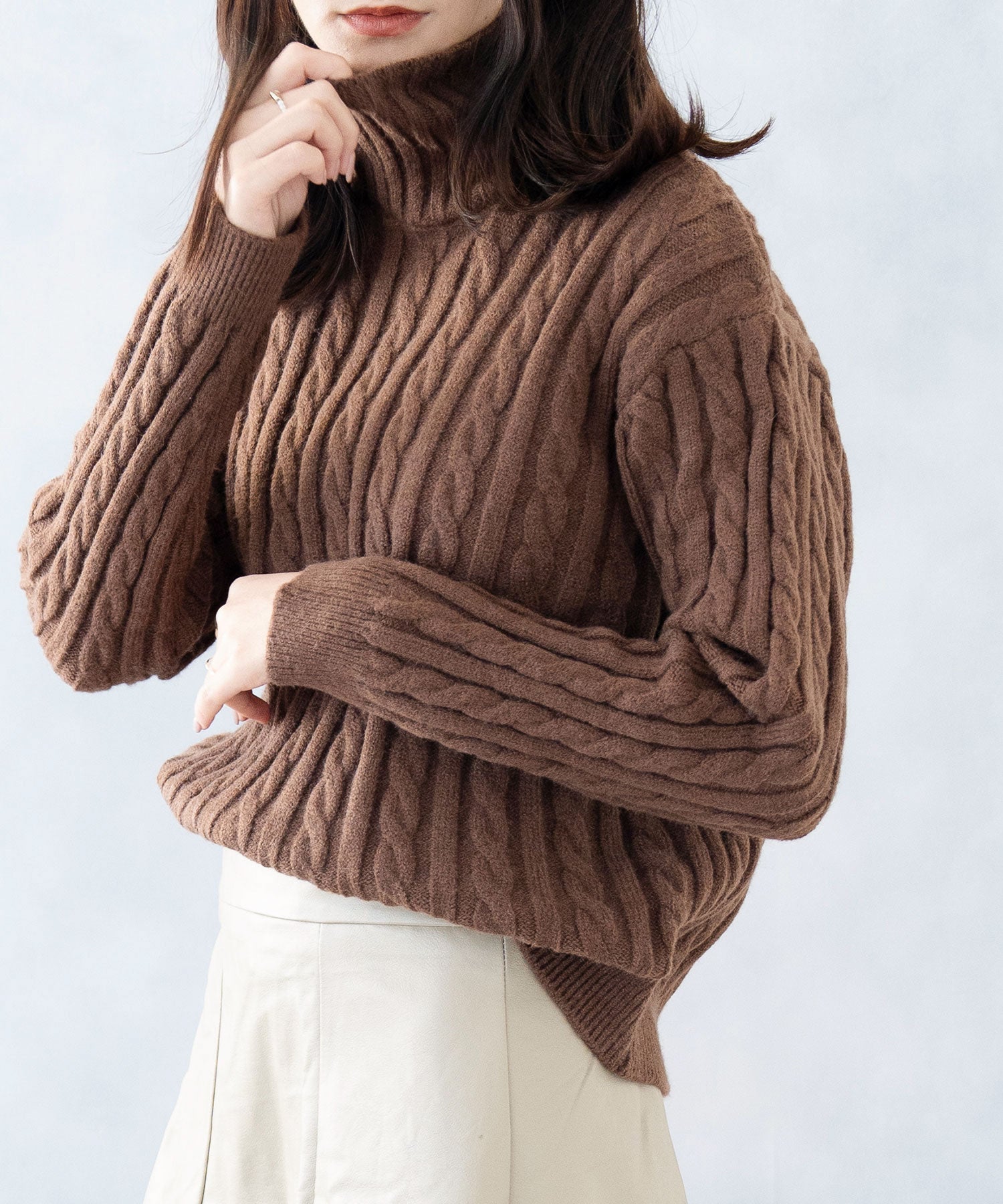 ニナエリナ Nina et Lina ハイネックニットトップス (ブラウン) ブラウン