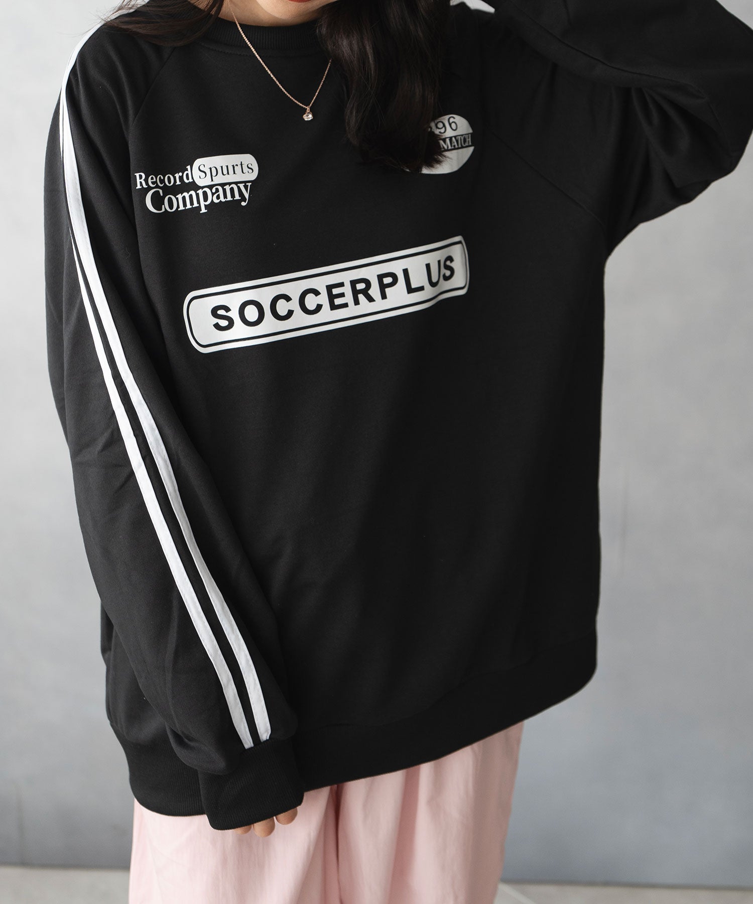 ニナエリナ Nina et Lina ライン切り替えトレーナー (ブラック) ブラック