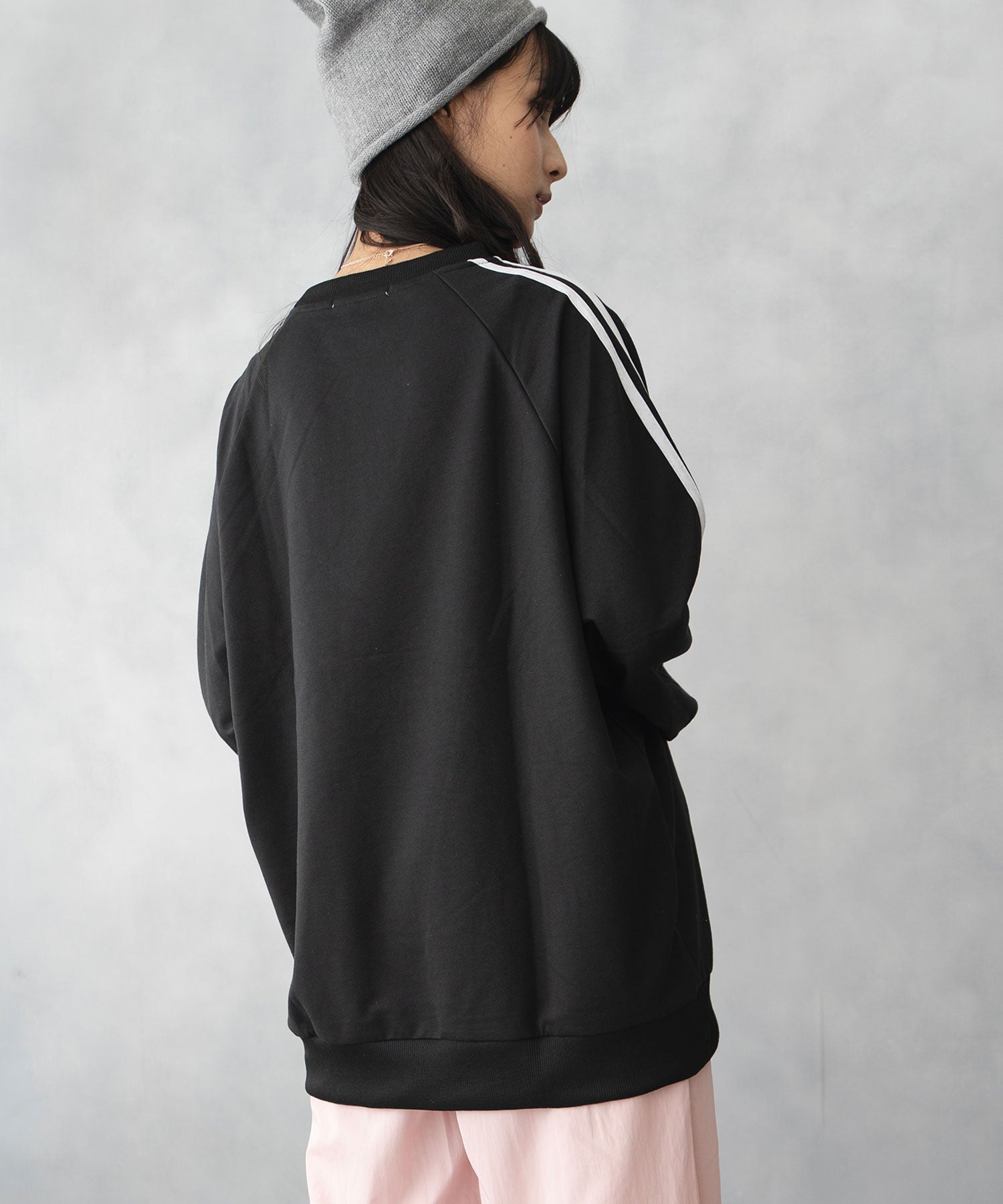 ニナエリナ Nina et Lina ライン切り替えトレーナー (ブラック) ブラック